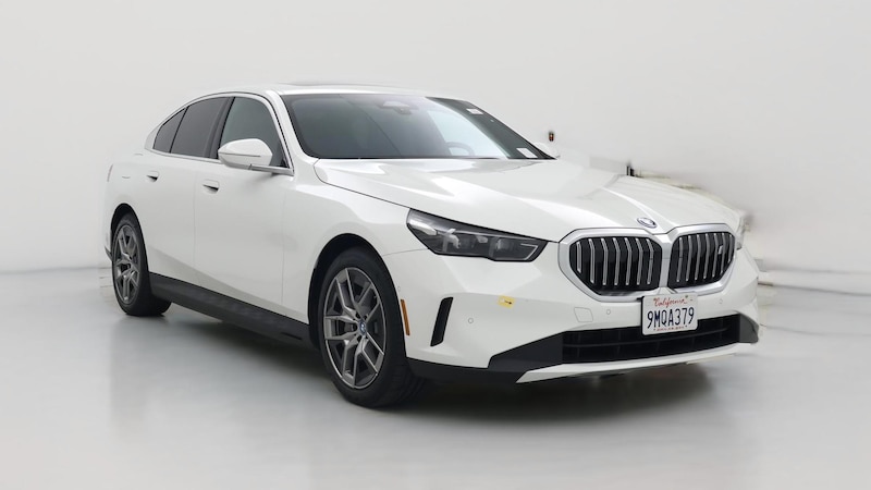 2024 BMW i5 eDrive40 Hero Image