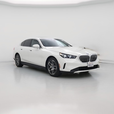 White 2024 BMW i5 eDrive40