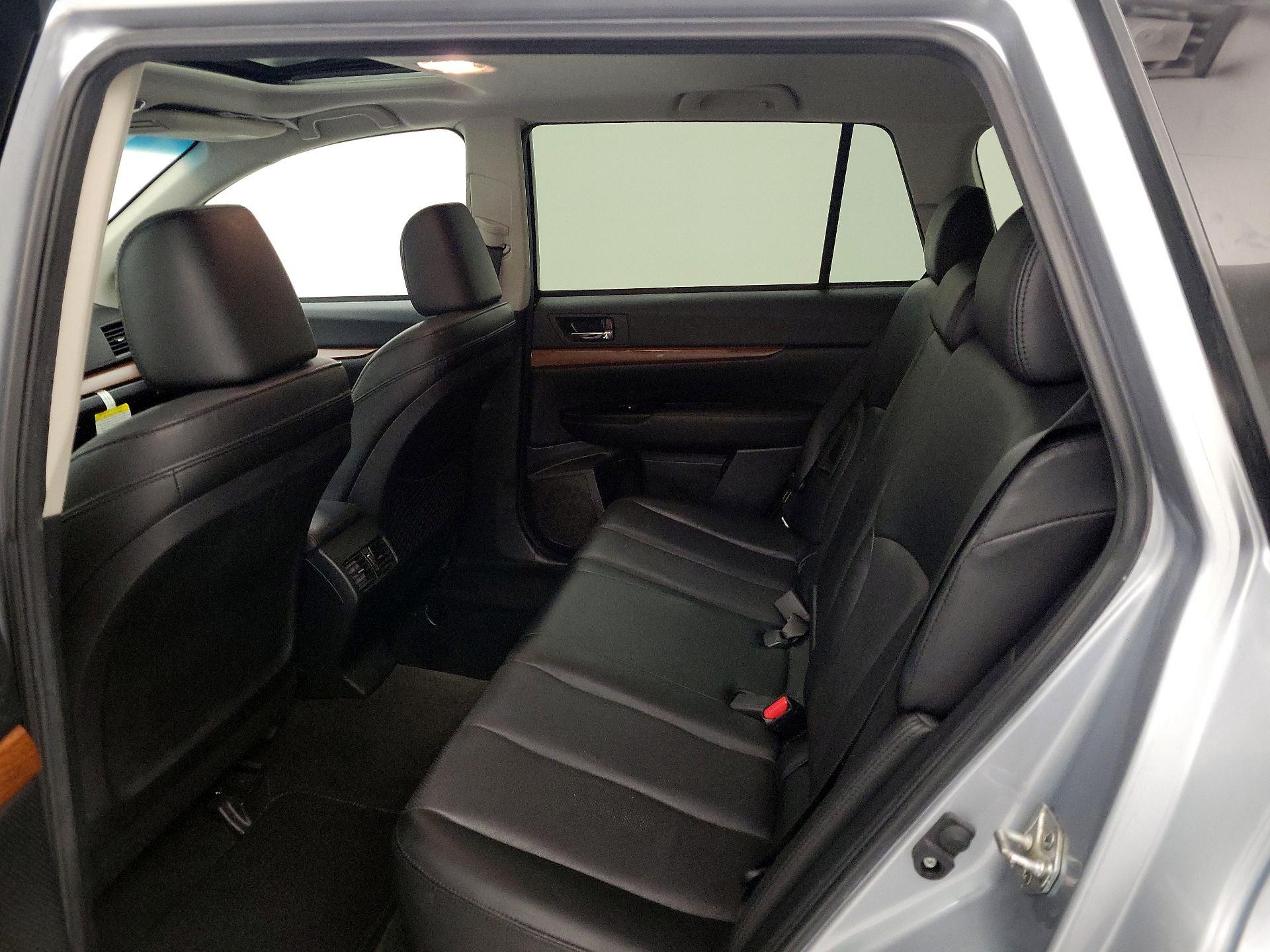 Thumbnail: 2014 Subaru Outback - 20