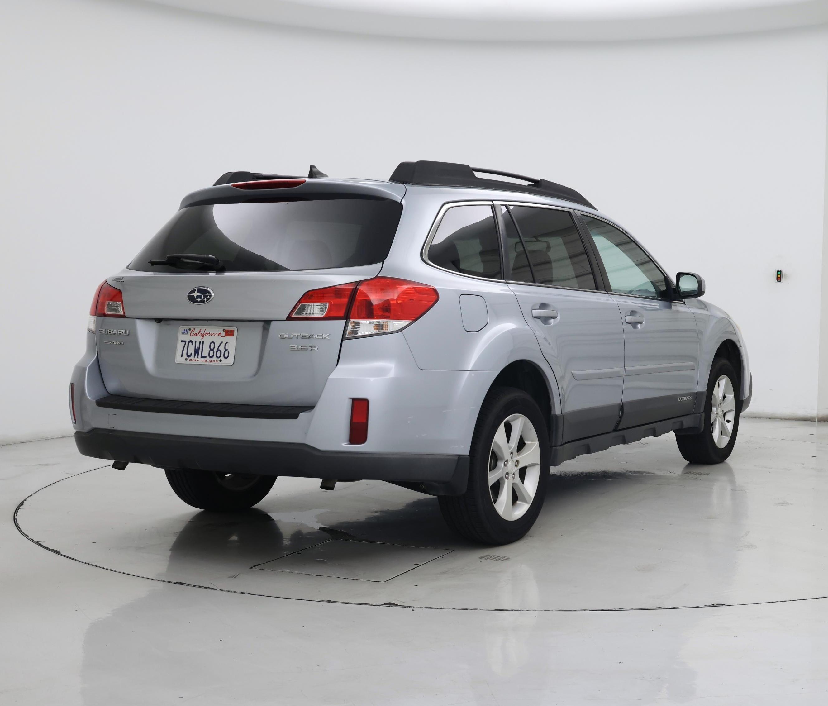 Thumbnail: 2014 Subaru Outback - 8