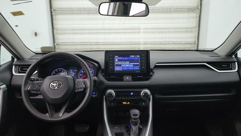 2021 Toyota RAV4 XLE 9