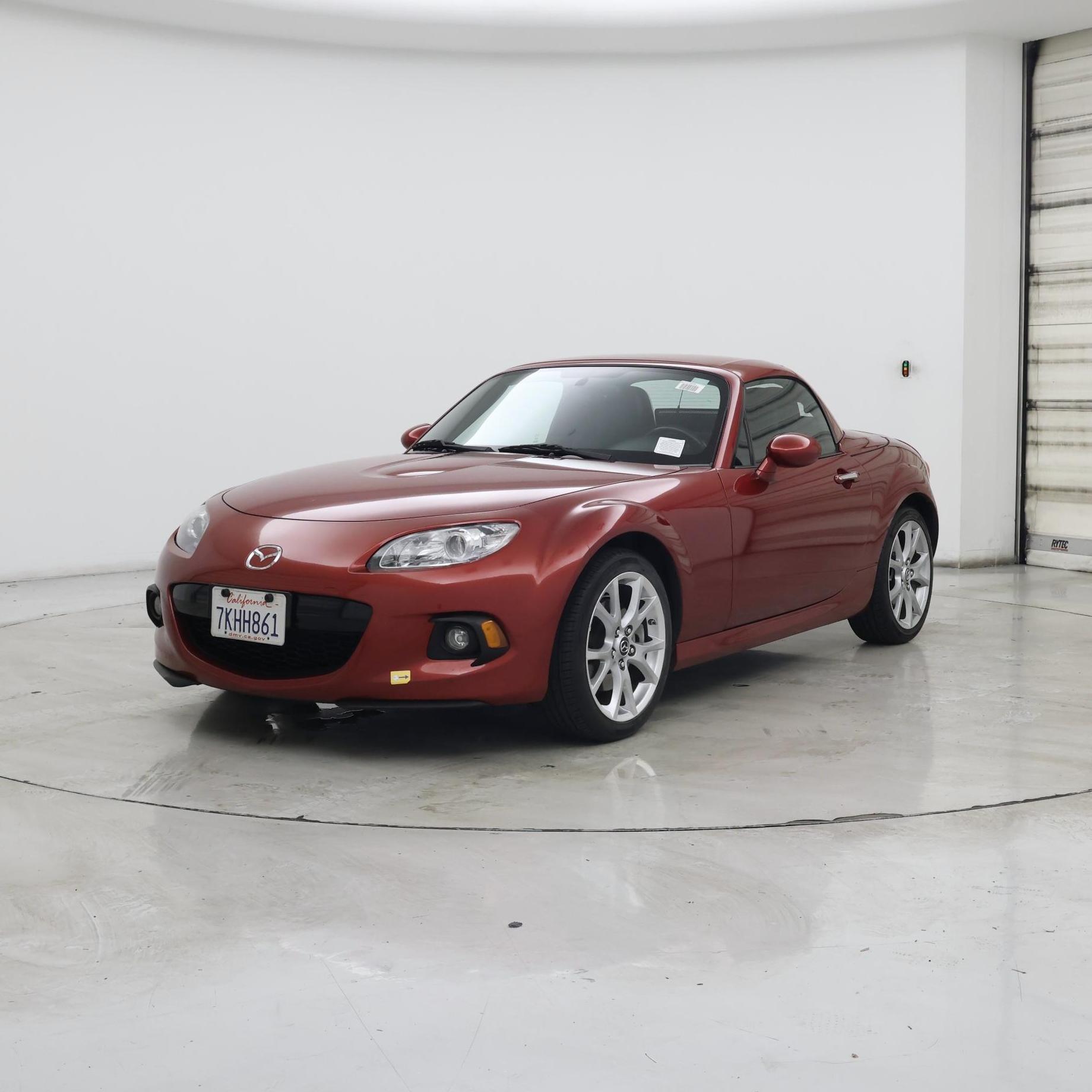 Thumbnail: 2015 Mazda MX-5 Miata - 4