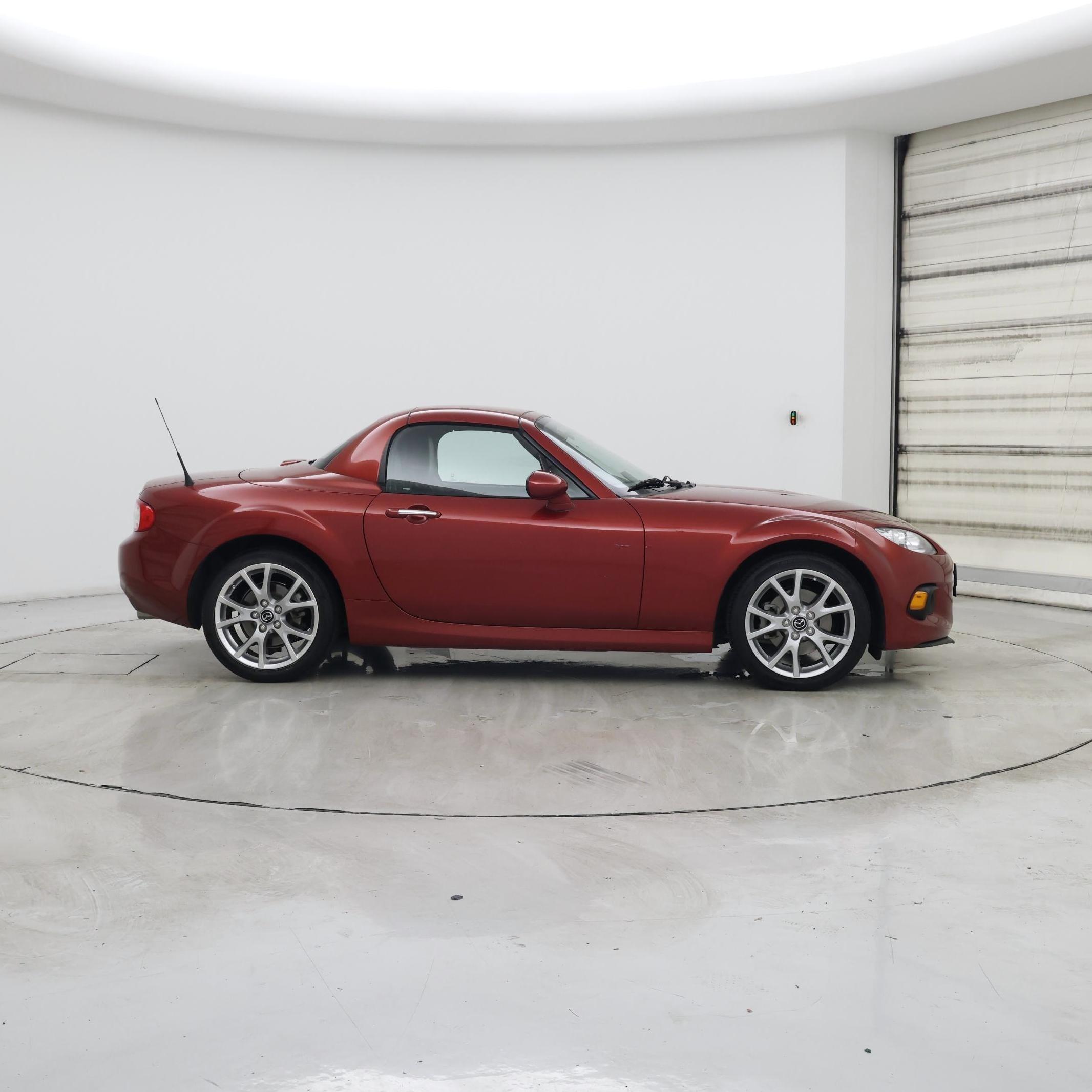 Thumbnail: 2015 Mazda MX-5 Miata - 7