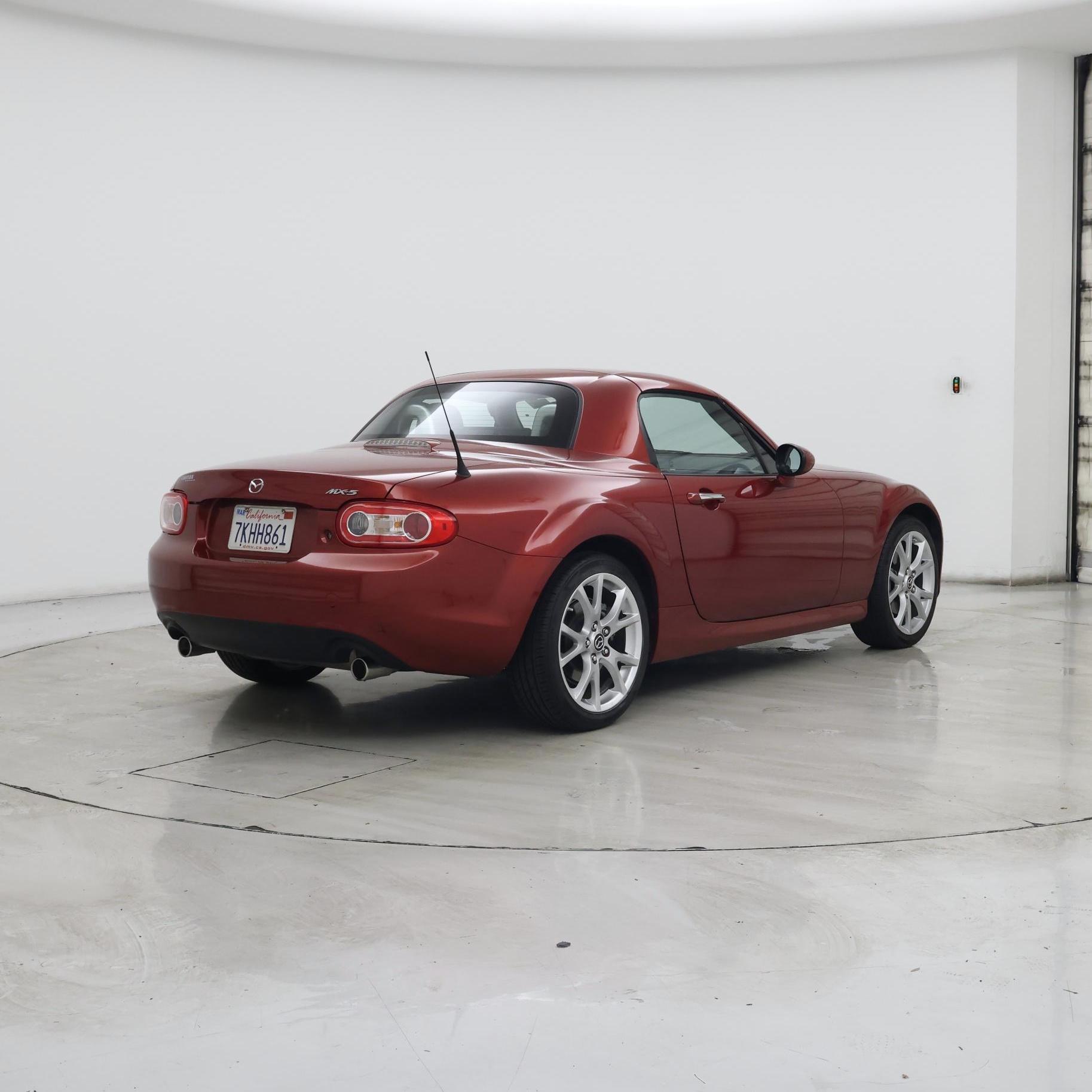 Thumbnail: 2015 Mazda MX-5 Miata - 8