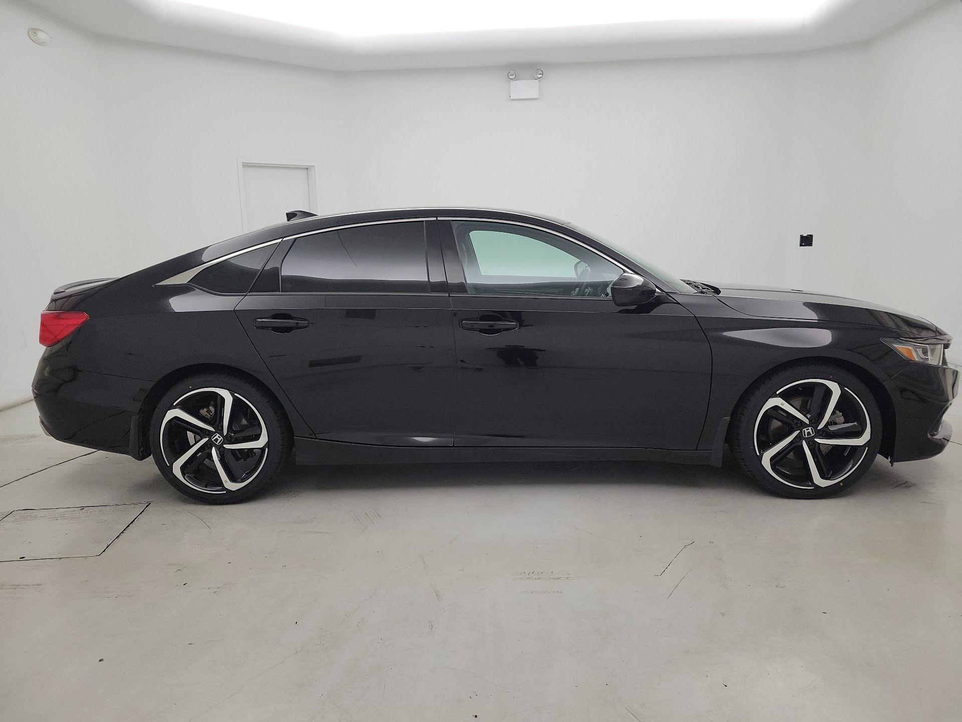 Thumbnail: 2022 Honda Accord - 4