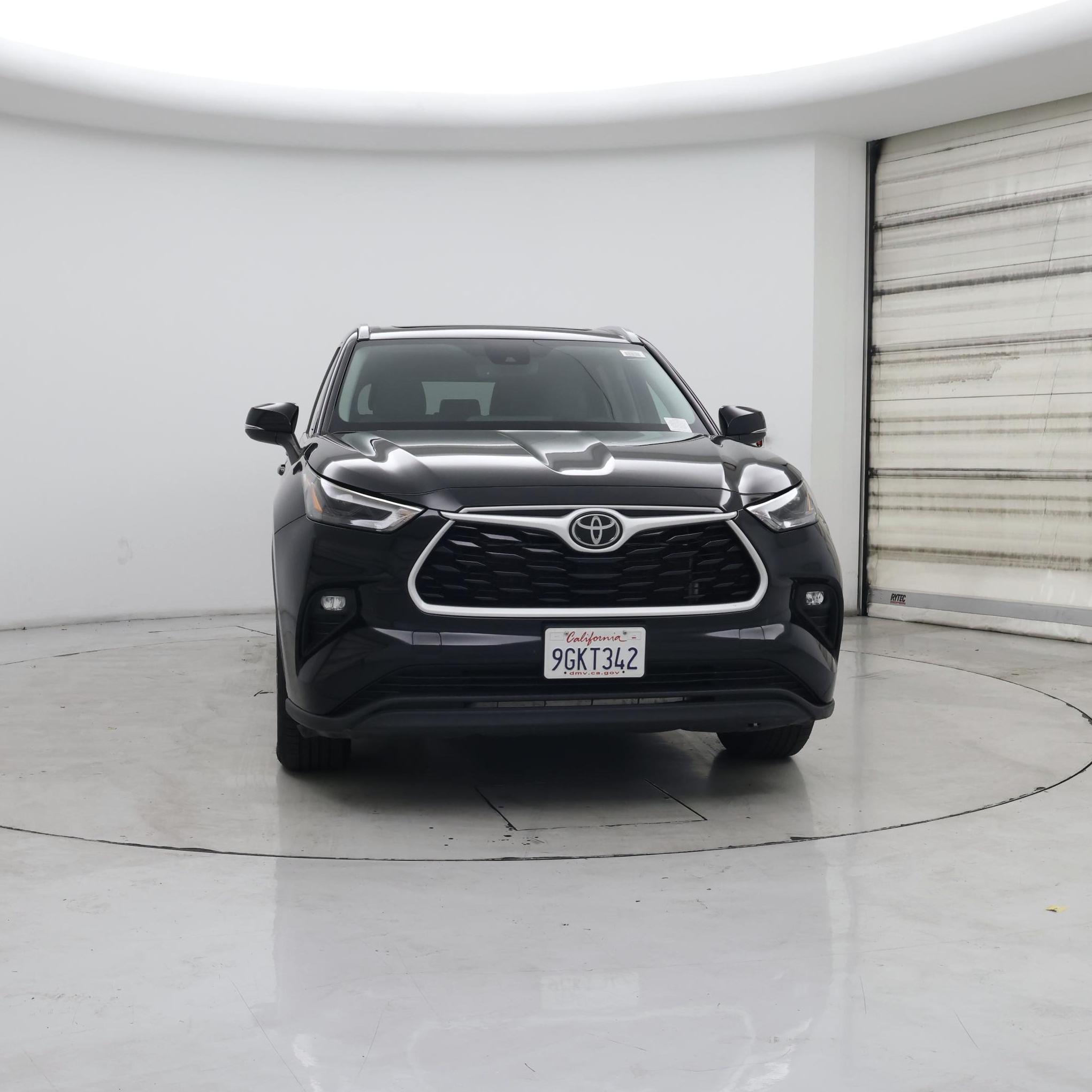 Thumbnail: 2023 Toyota Highlander - 5