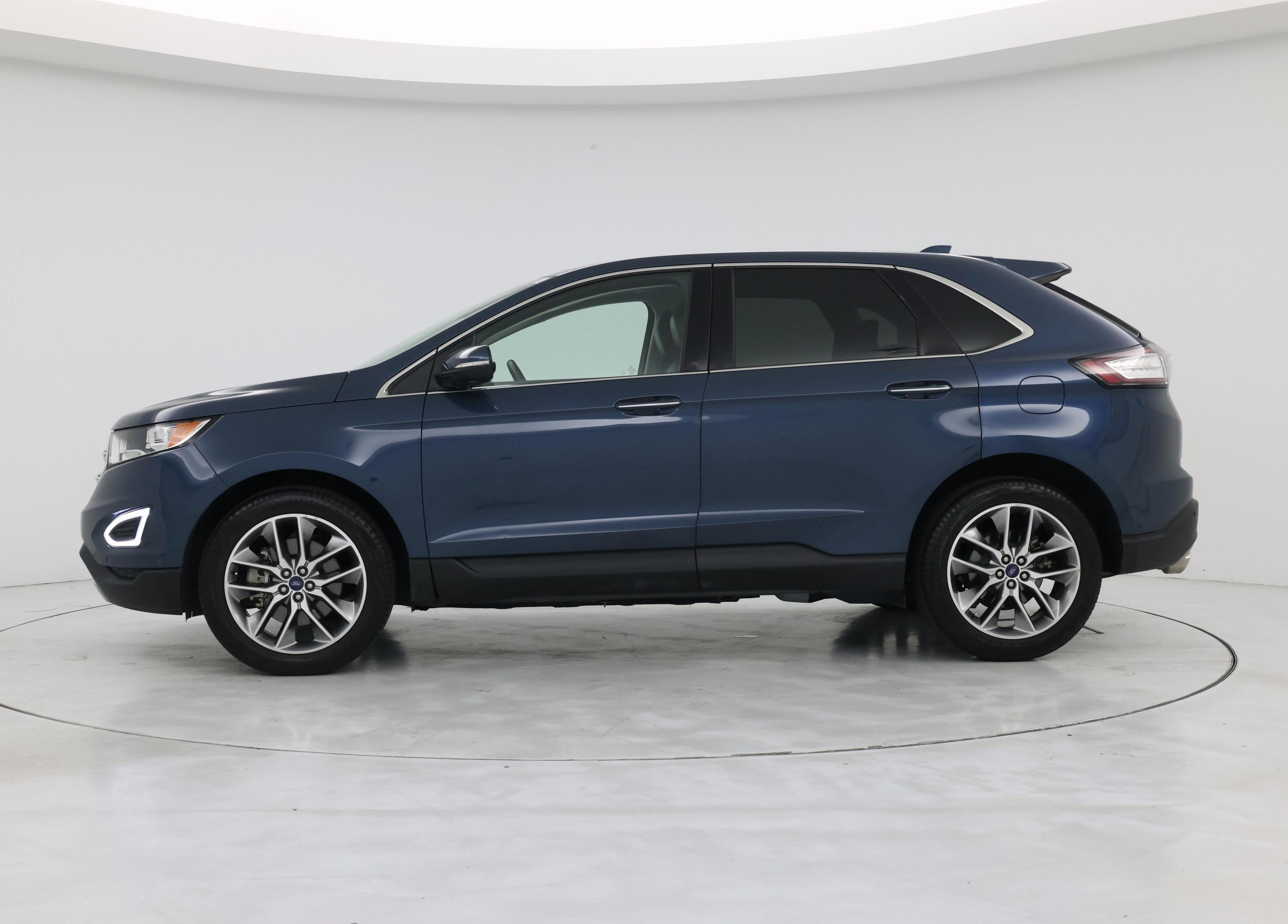 Thumbnail: 2016 Ford Edge - 3