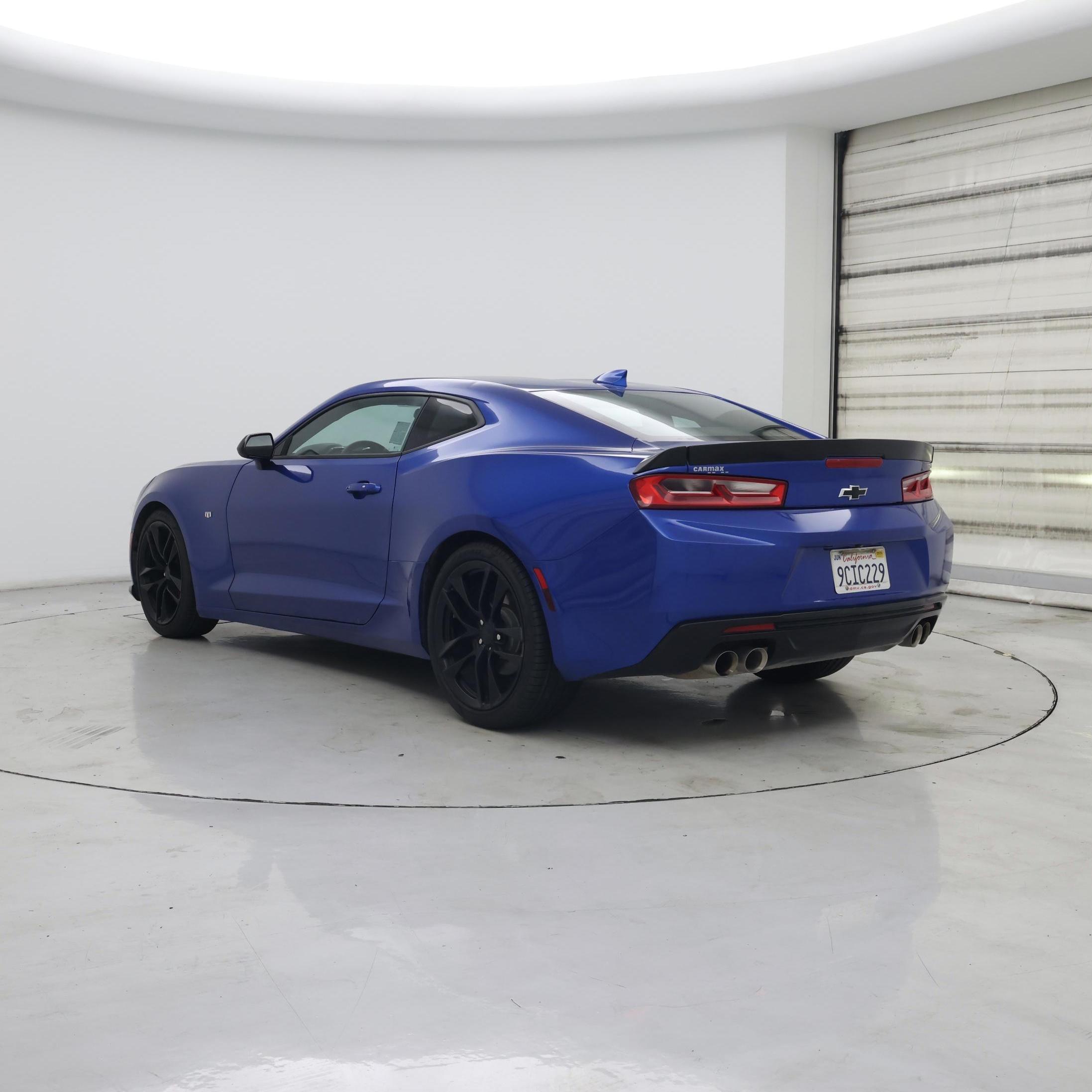 Thumbnail: 2018 Chevrolet Camaro - 2