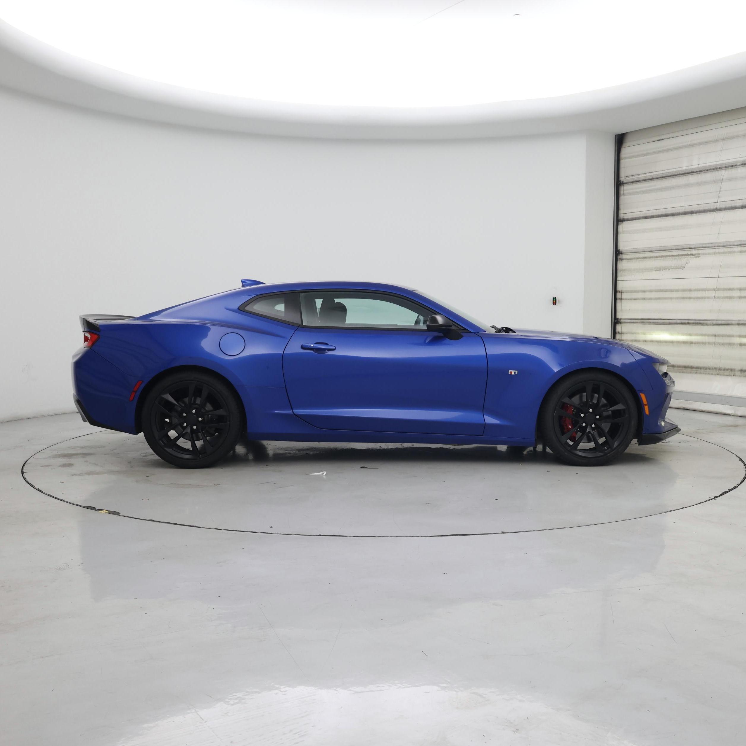 Thumbnail: 2018 Chevrolet Camaro - 7