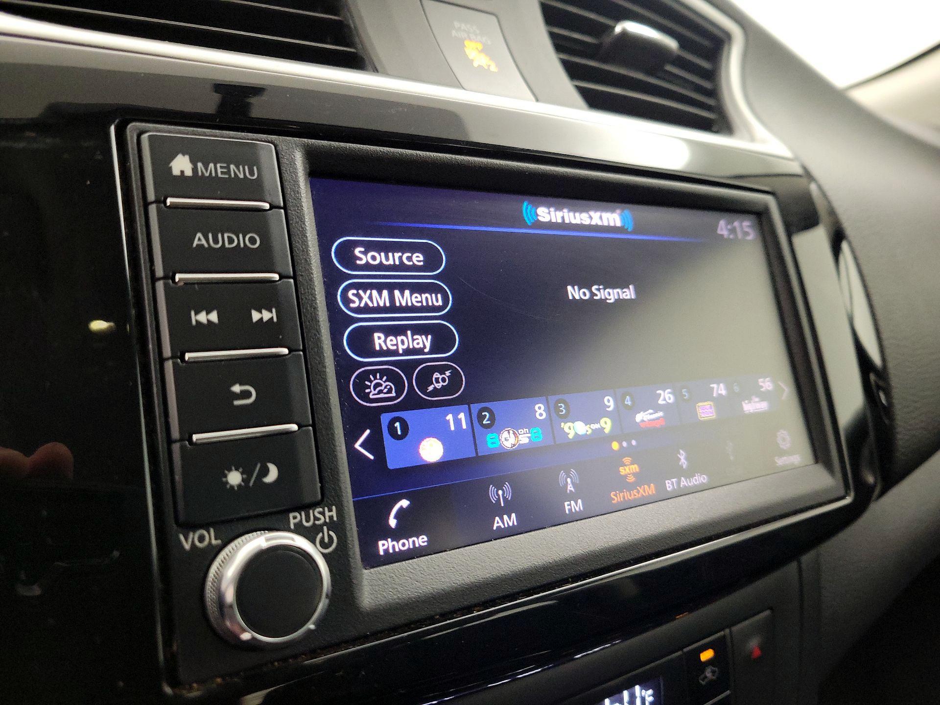 Thumbnail: 2019 Nissan Sentra - 15