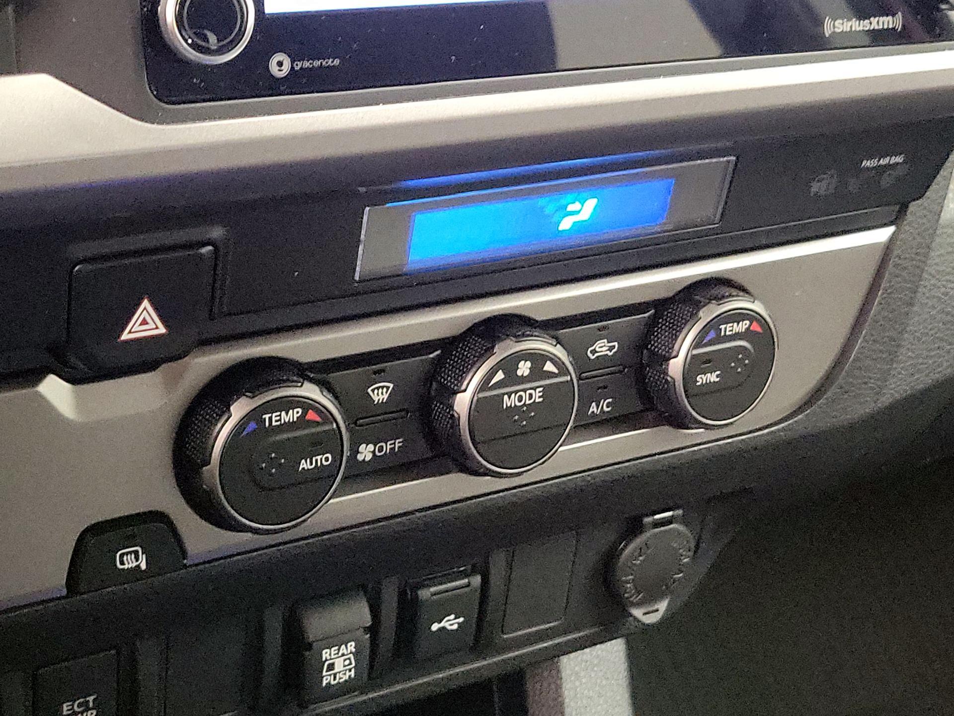 Thumbnail: 2023 Toyota Tacoma - 17