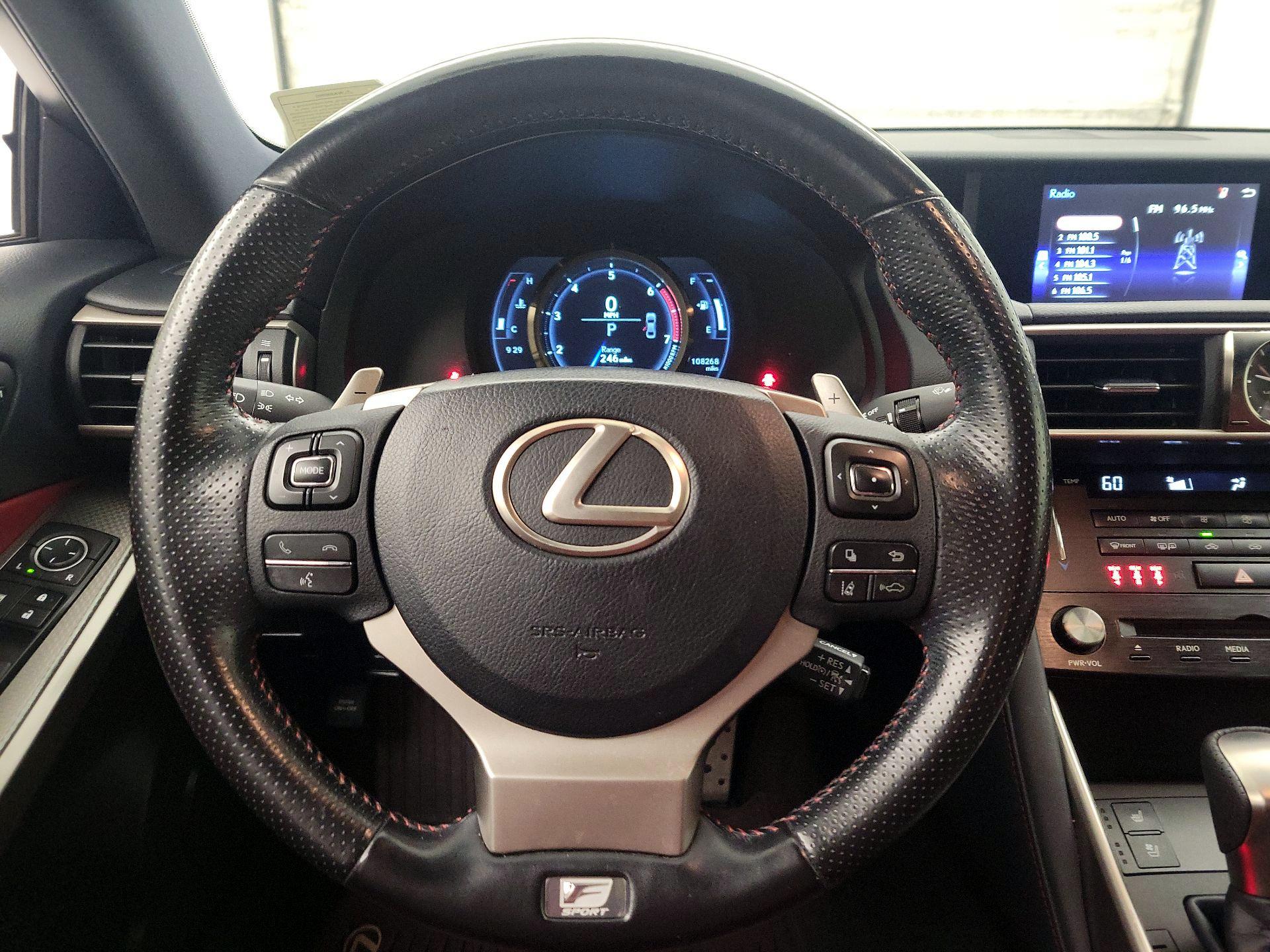 Thumbnail: 2018 Lexus IS - 10