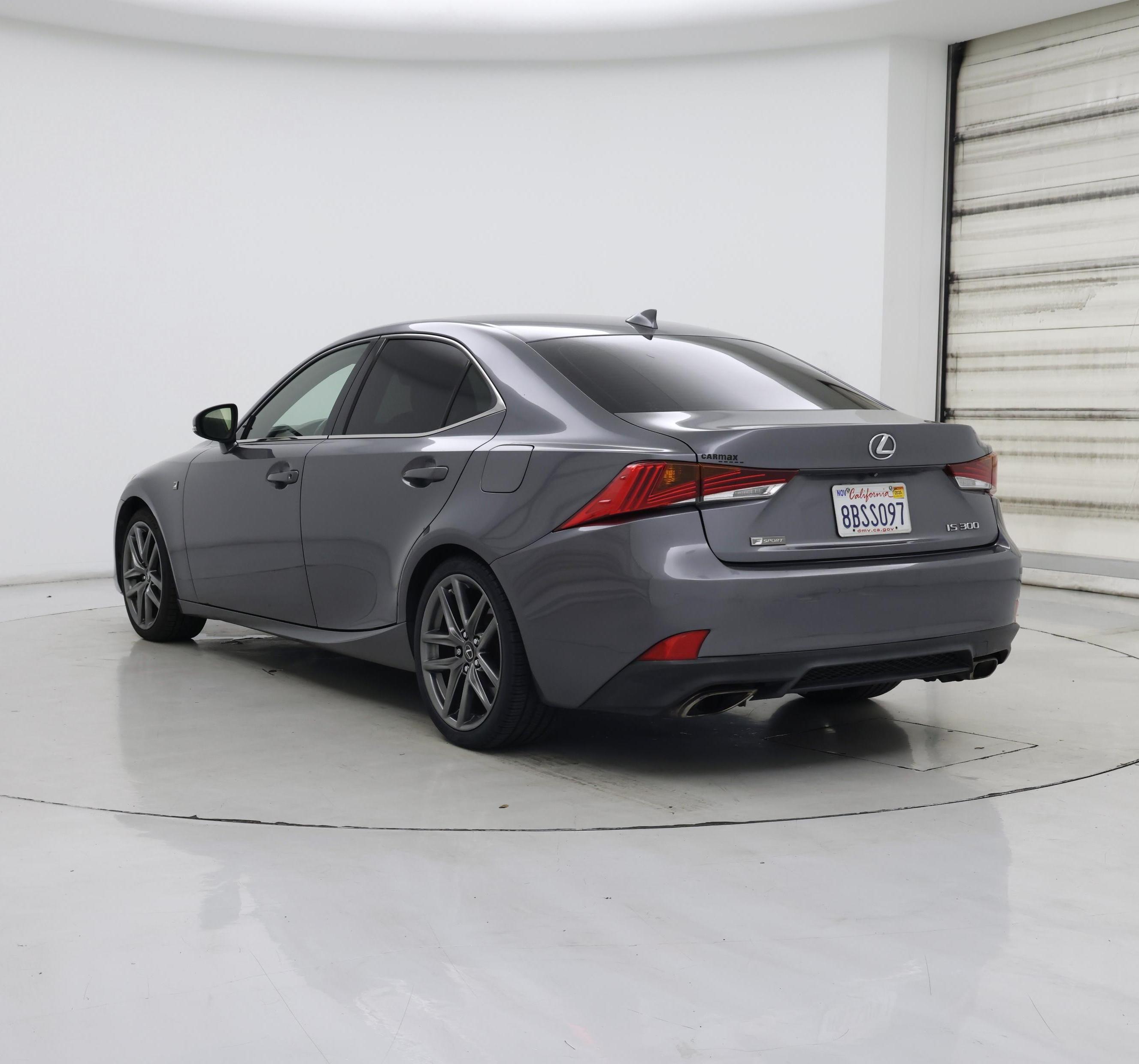 Thumbnail: 2018 Lexus IS - 2