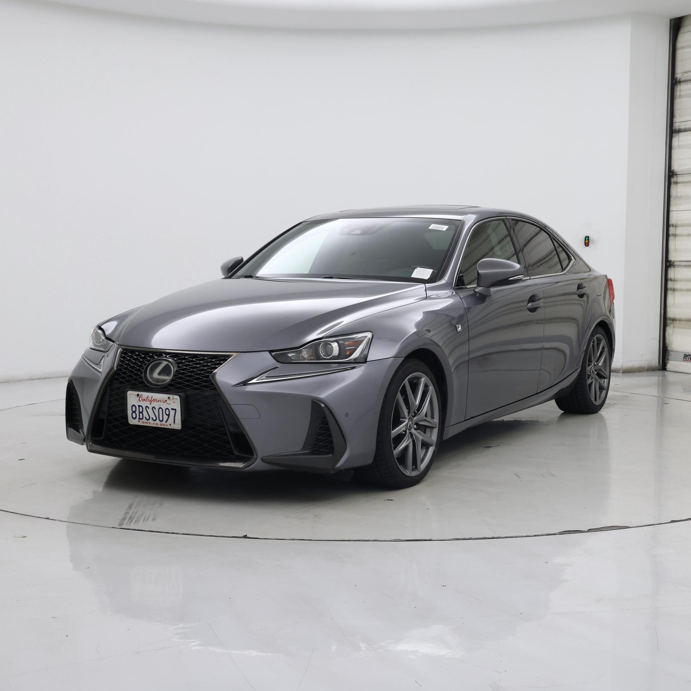 Thumbnail: 2018 Lexus IS - 4