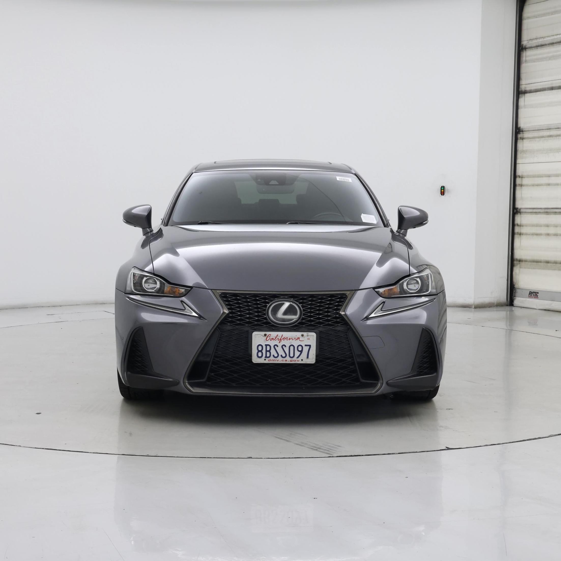 Thumbnail: 2018 Lexus IS - 5