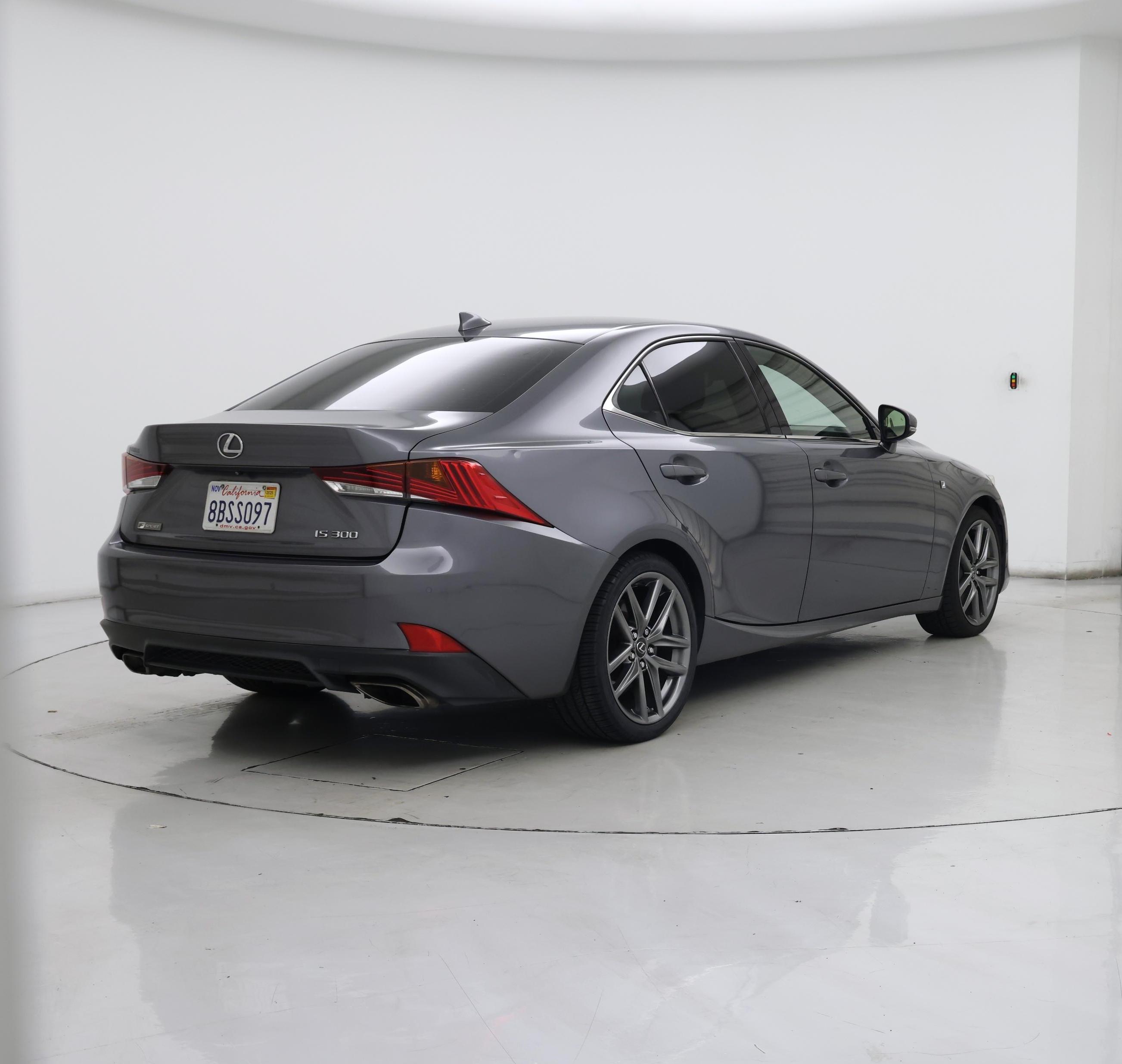 Thumbnail: 2018 Lexus IS - 8