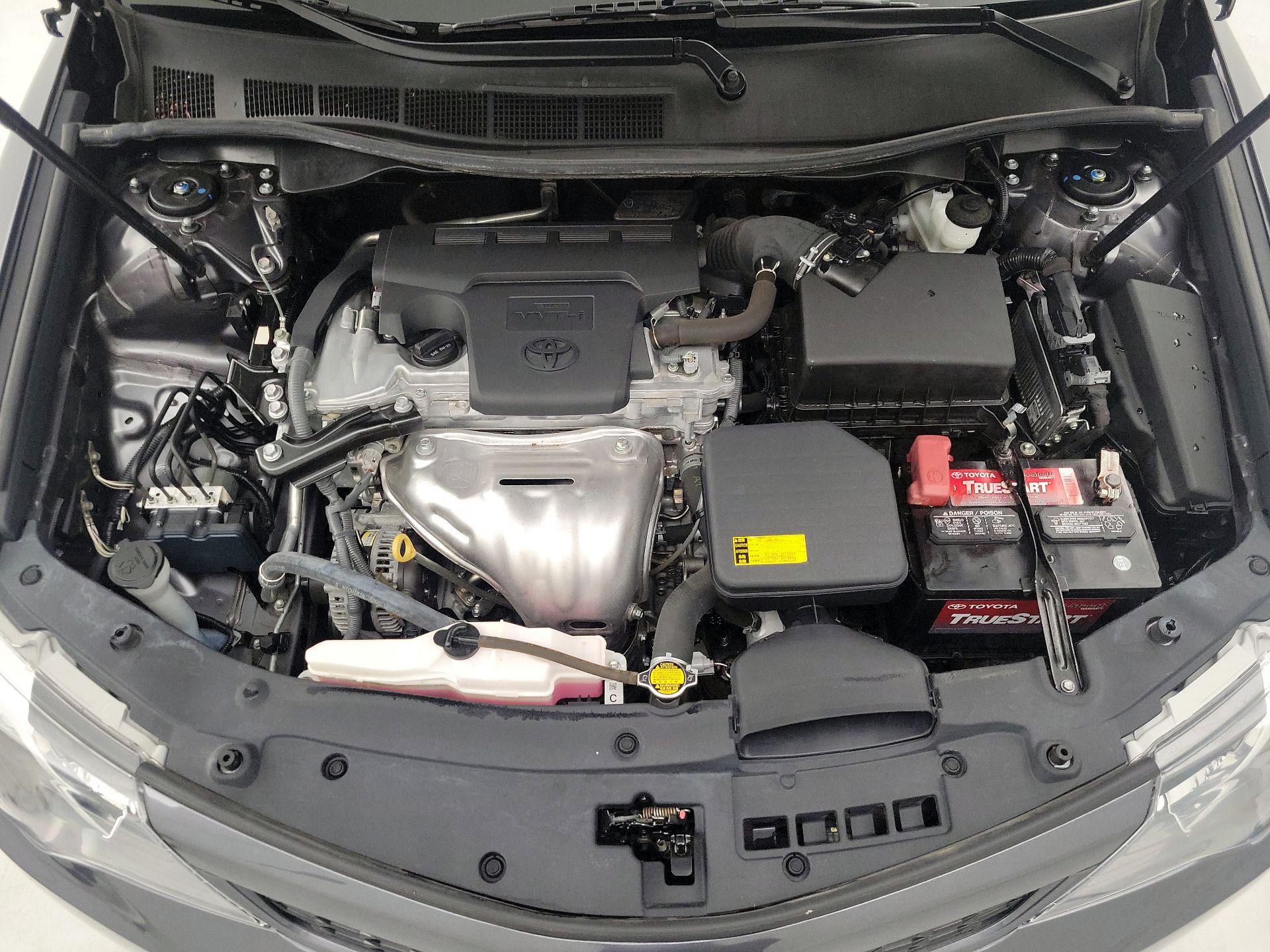 Thumbnail: 2014 Toyota Camry - 20