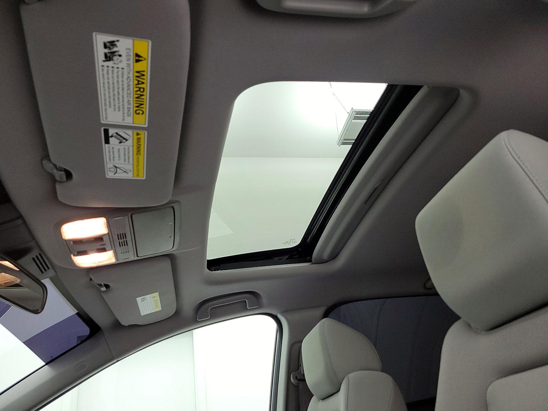 Thumbnail: 2019 Honda CR-V - 19