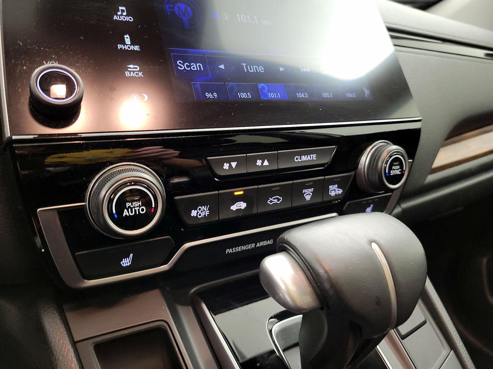 Thumbnail: 2019 Honda CR-V - 15