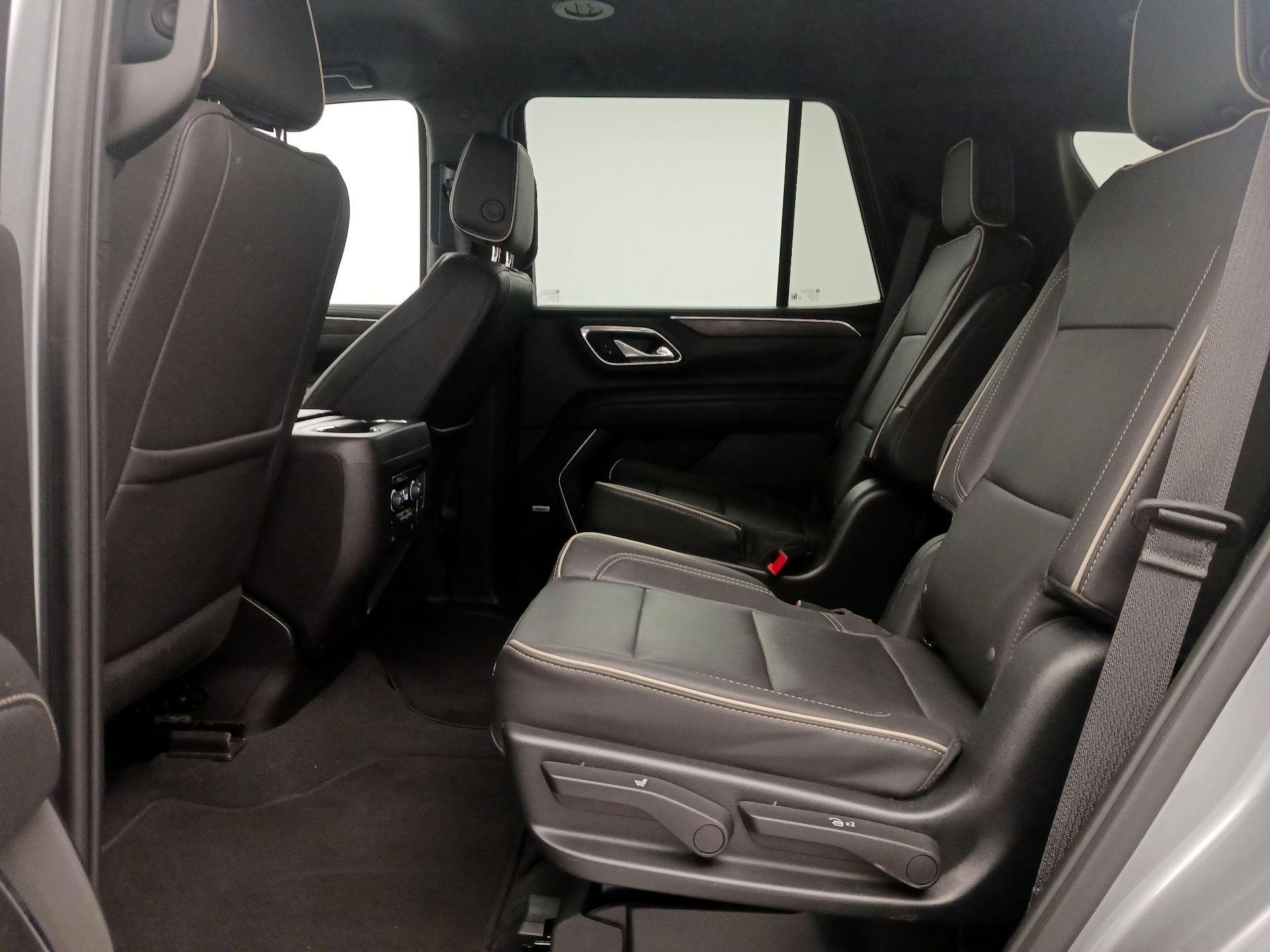 Thumbnail: 2023 Chevrolet Tahoe - 19
