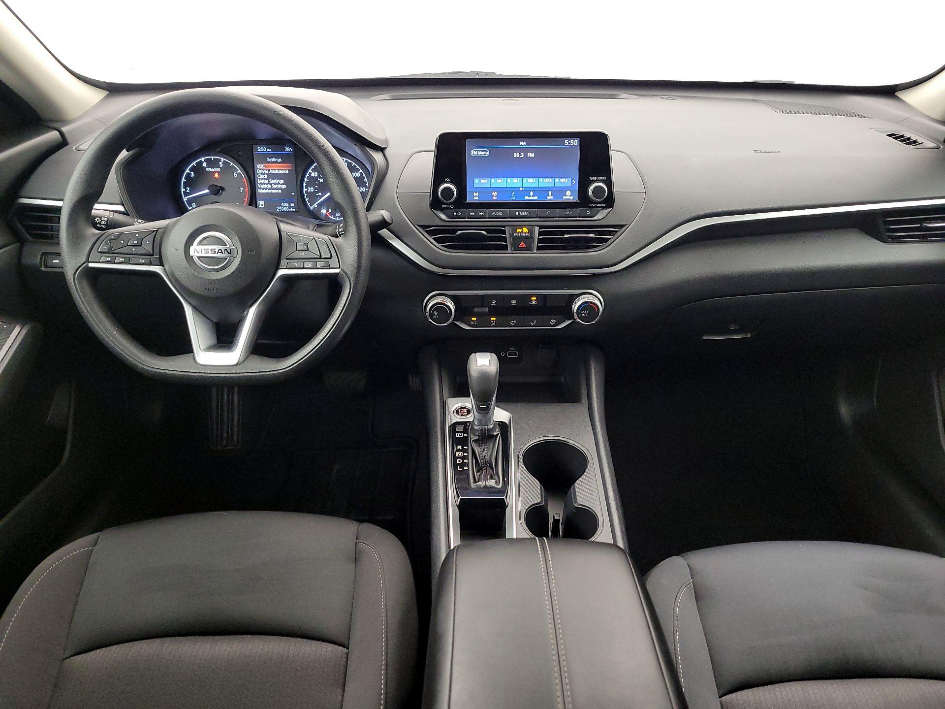 Thumbnail: 2021 Nissan Altima - 9