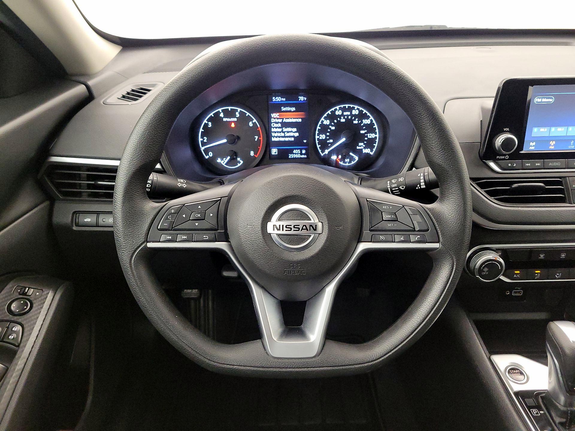 Thumbnail: 2021 Nissan Altima - 10