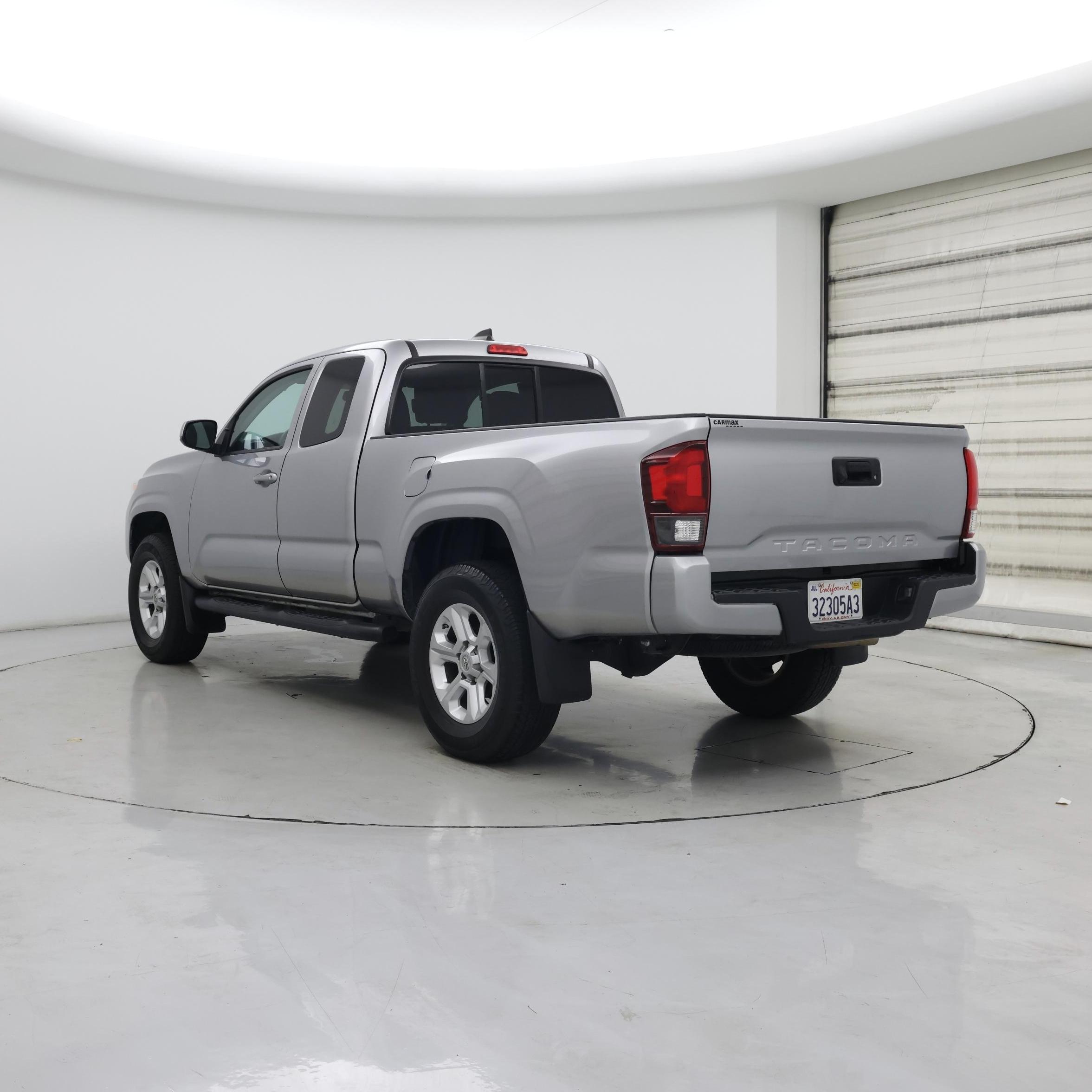 Thumbnail: 2020 Toyota Tacoma - 2