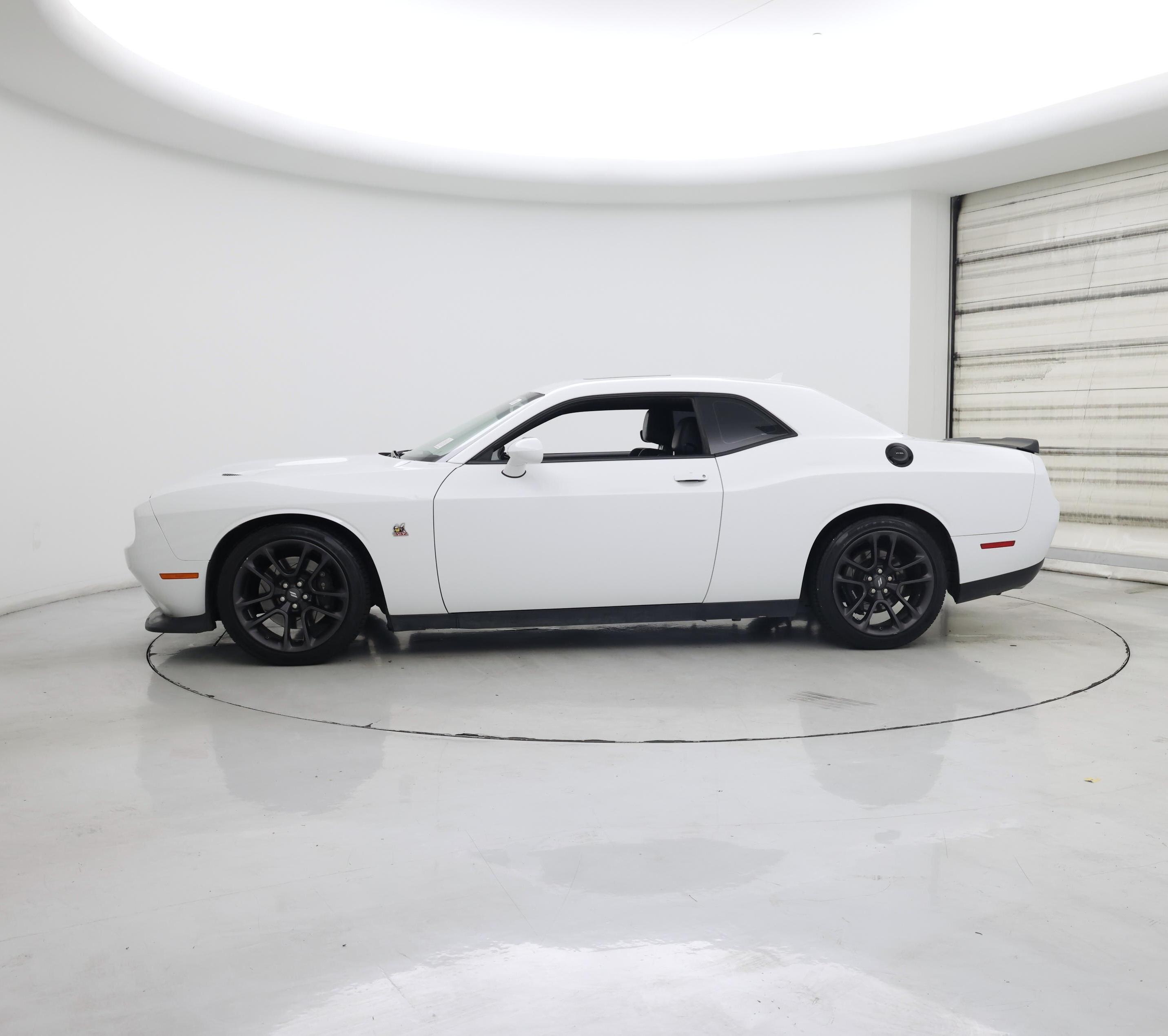 Thumbnail: 2020 Dodge Challenger - 3