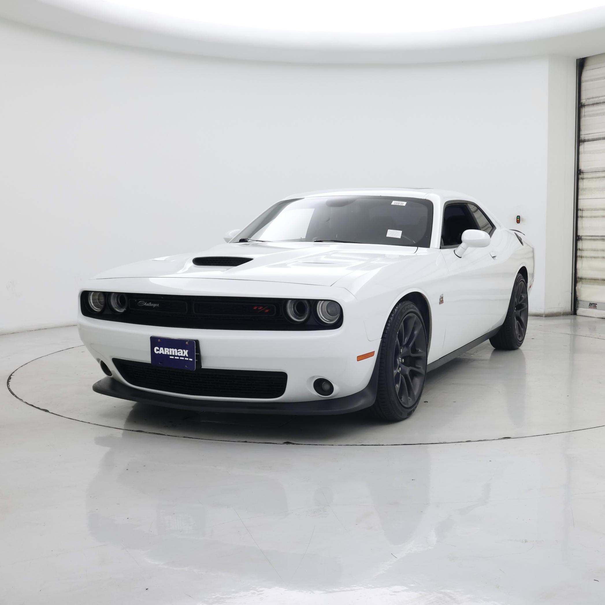 Thumbnail: 2020 Dodge Challenger - 4