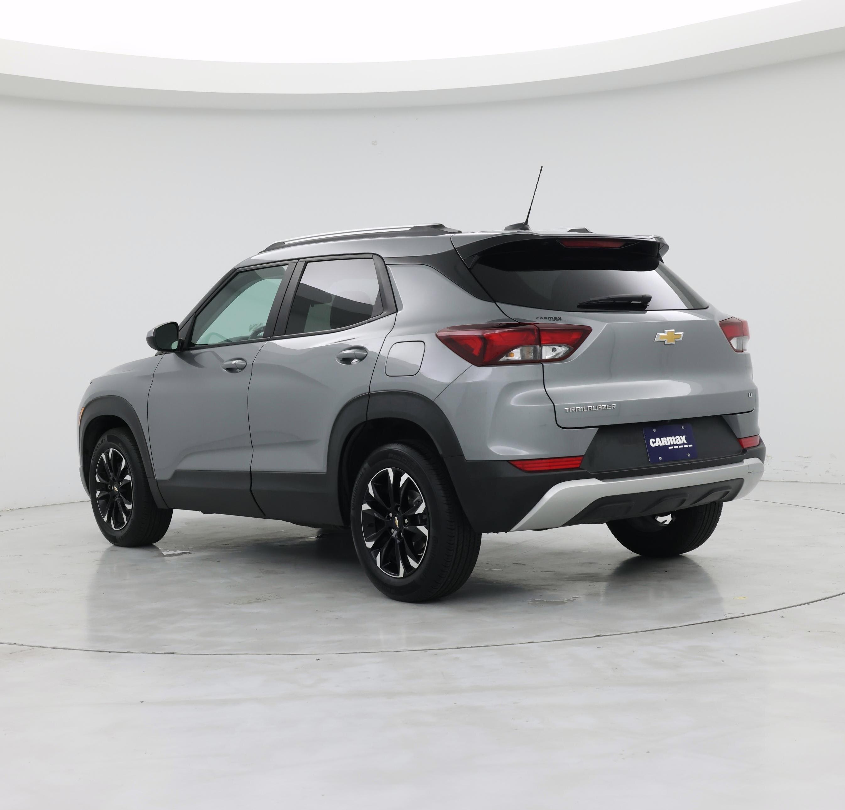 Thumbnail: 2023 Chevrolet TrailBlazer - 2