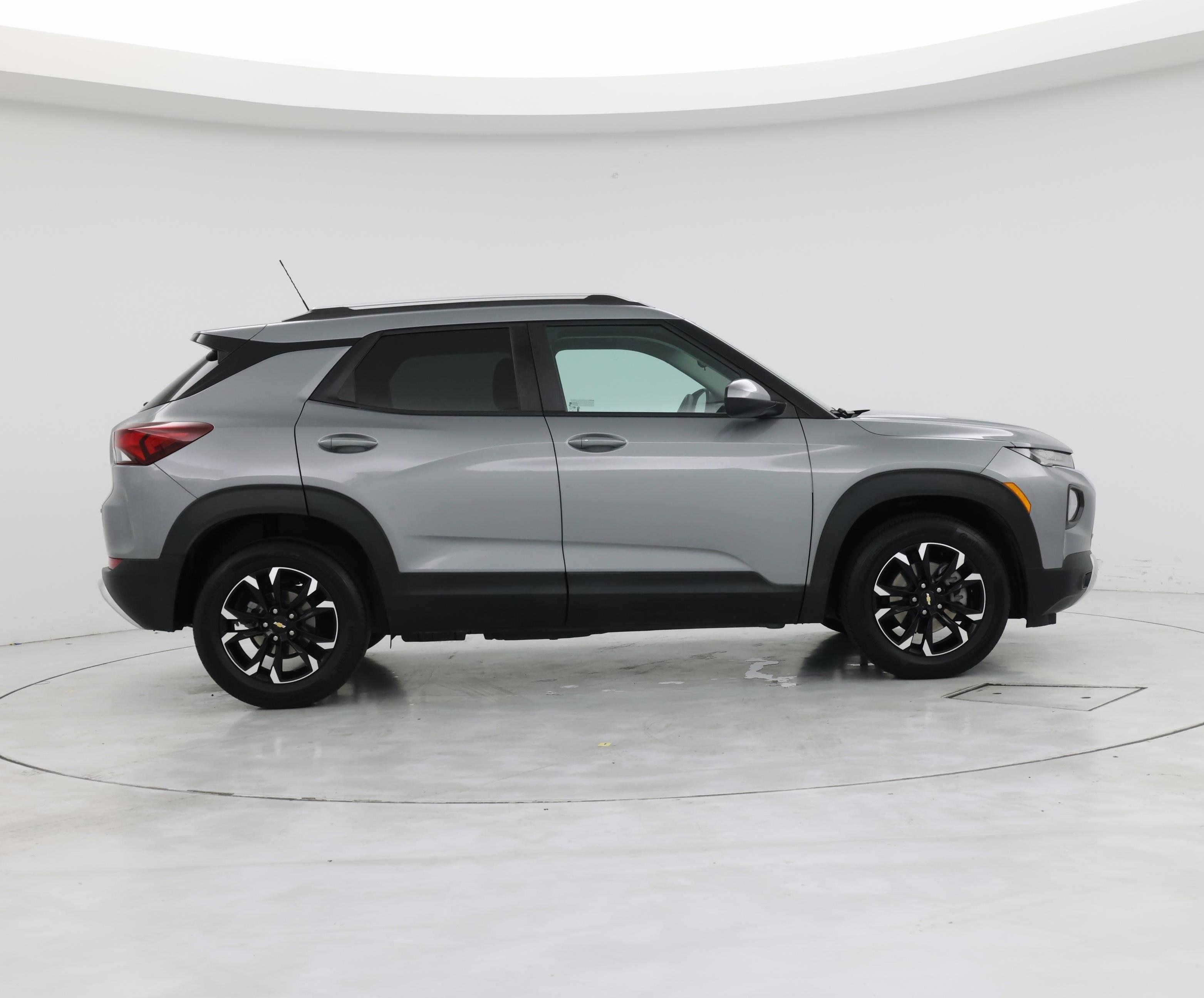 Thumbnail: 2023 Chevrolet TrailBlazer - 7