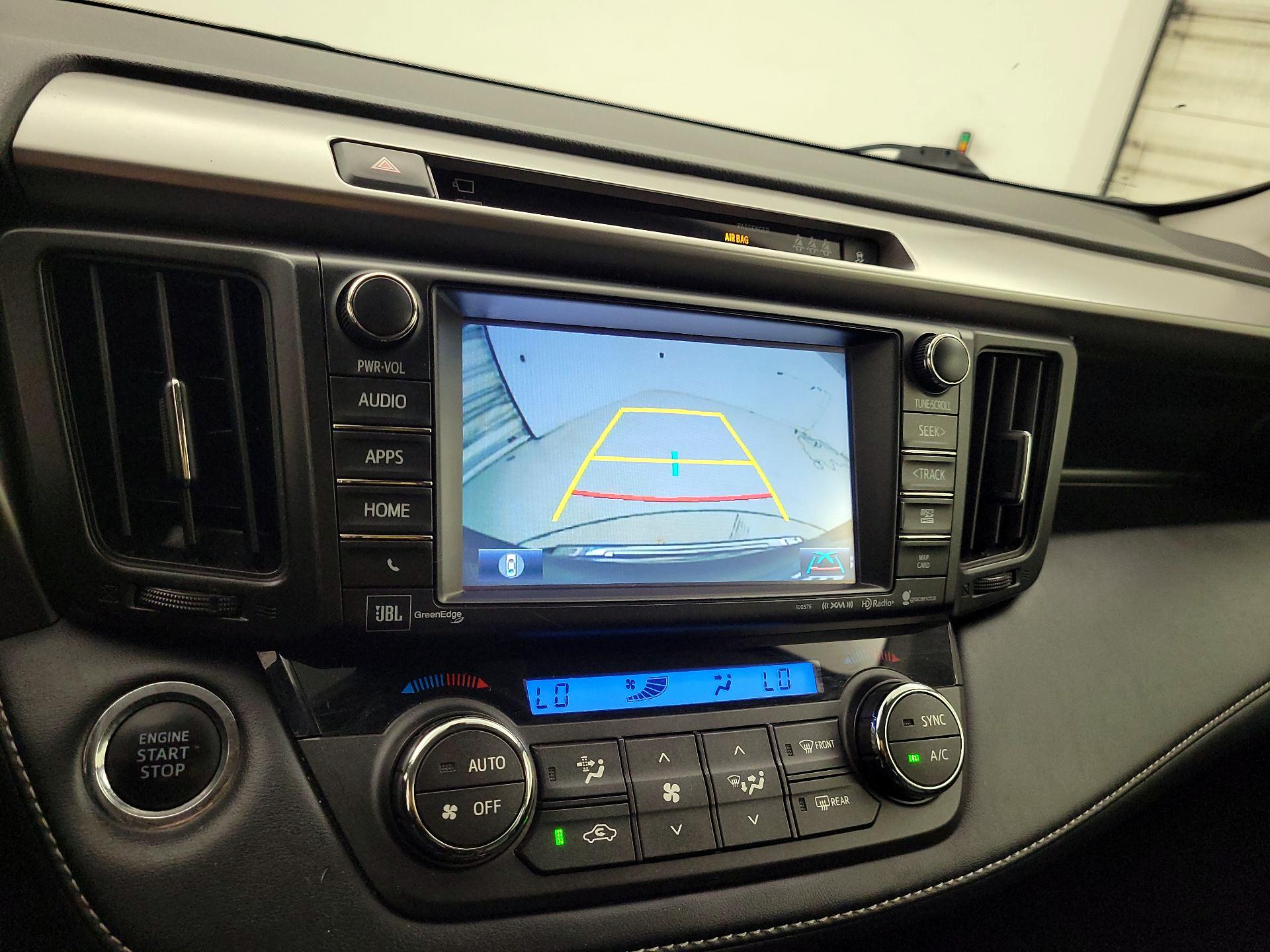 Thumbnail: 2018 Toyota RAV4 - 14
