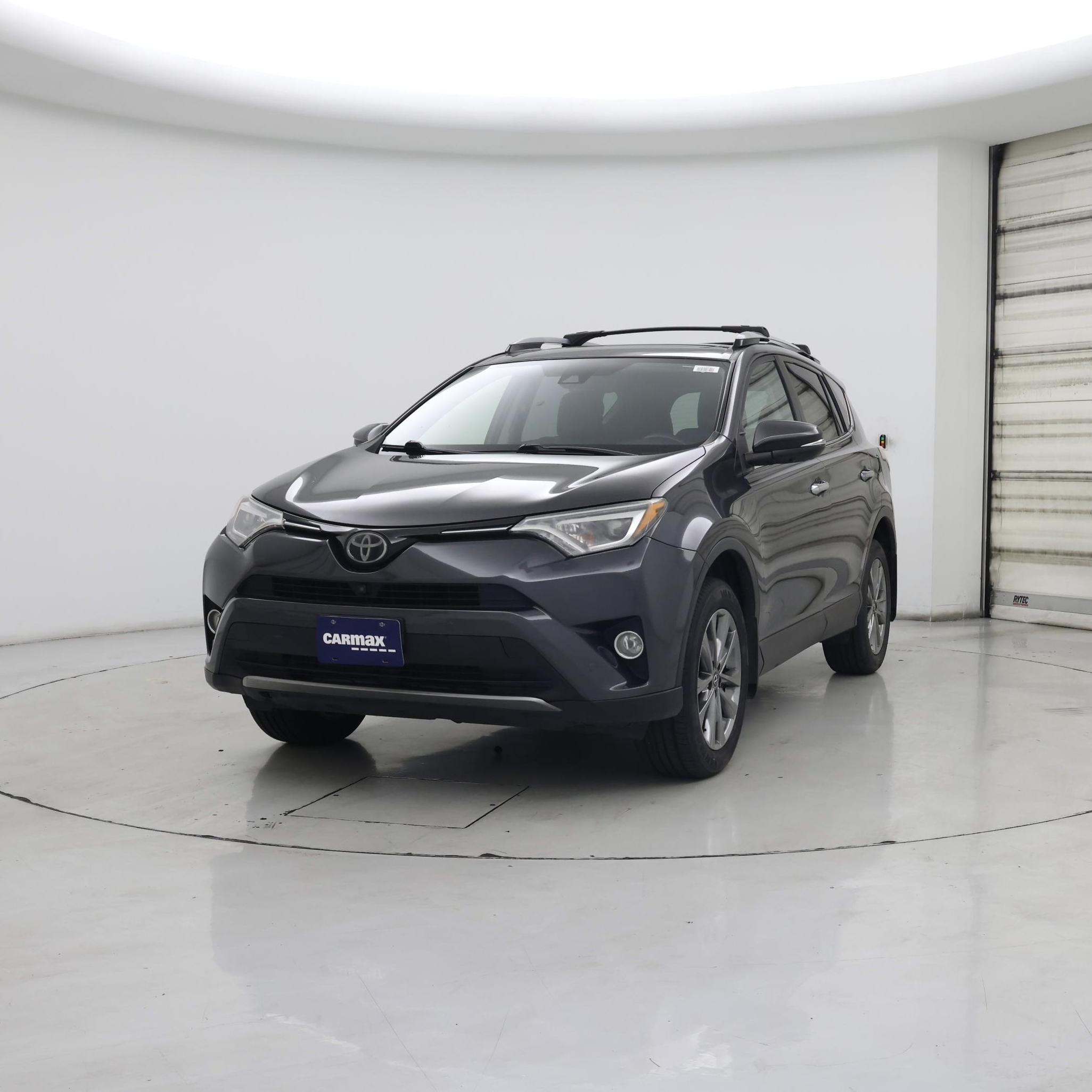 Thumbnail: 2018 Toyota RAV4 - 4