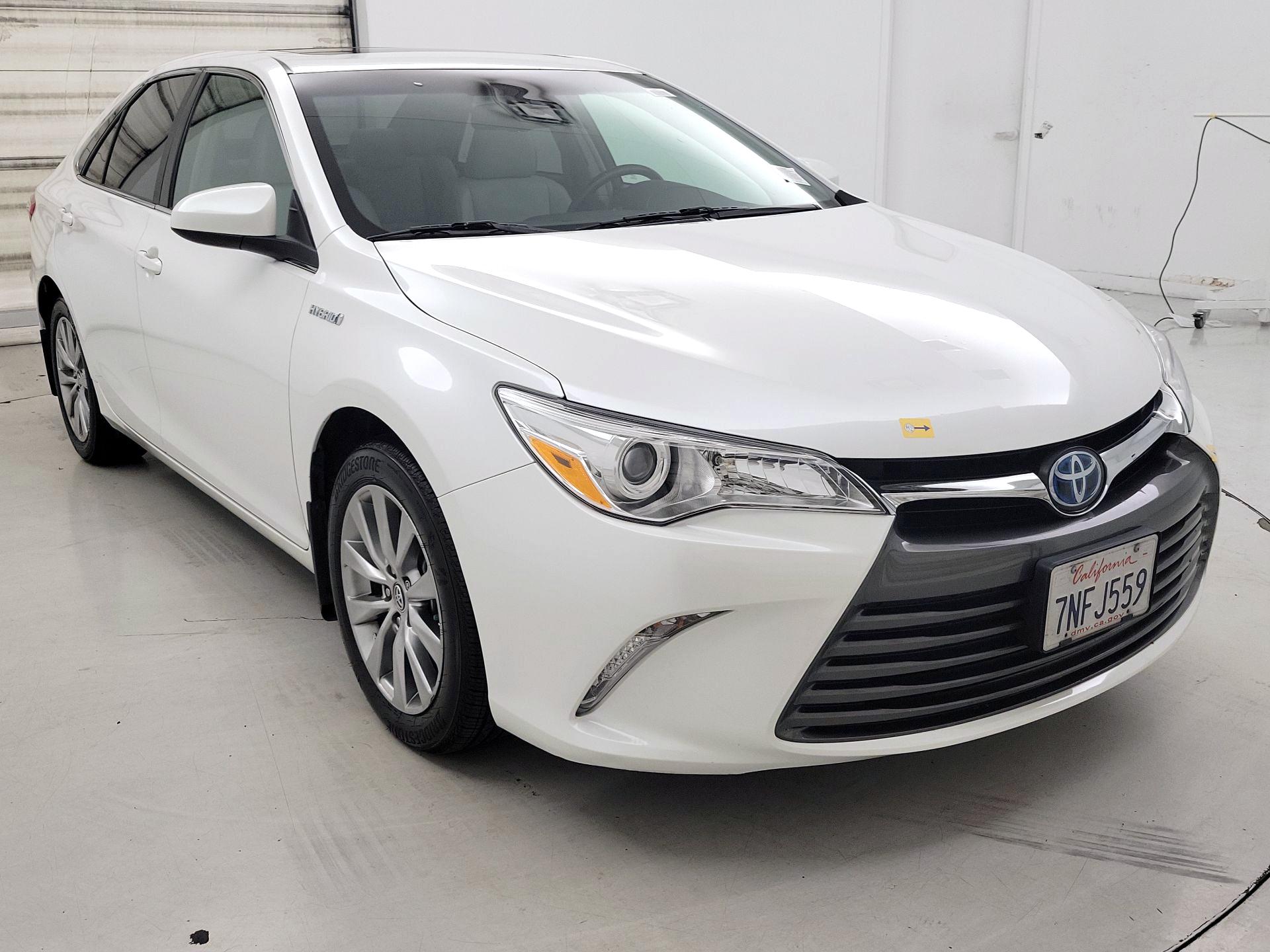 Thumbnail: 2015 Toyota Camry - 1