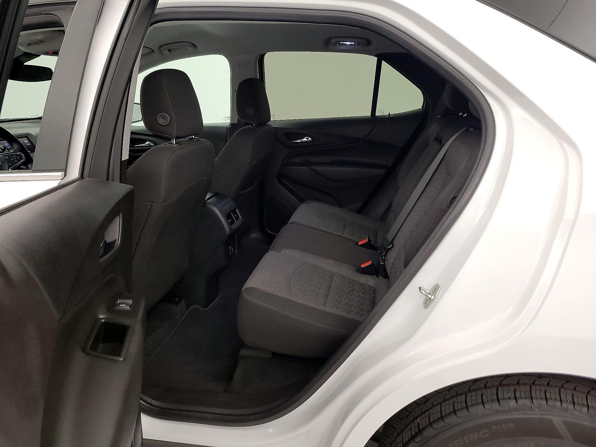 Thumbnail: 2024 Chevrolet Equinox - 18