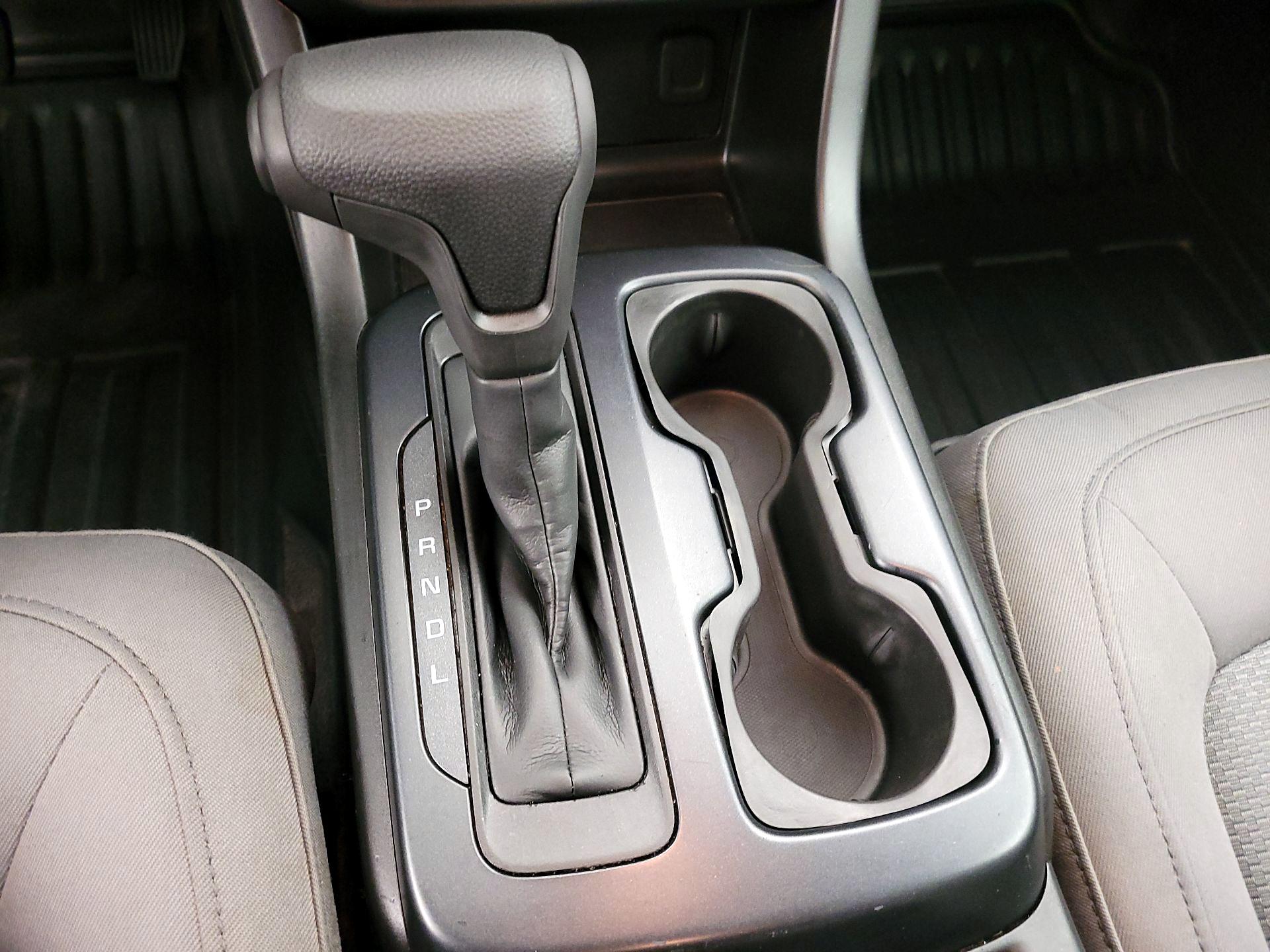 Thumbnail: 2019 Chevrolet Colorado - 17