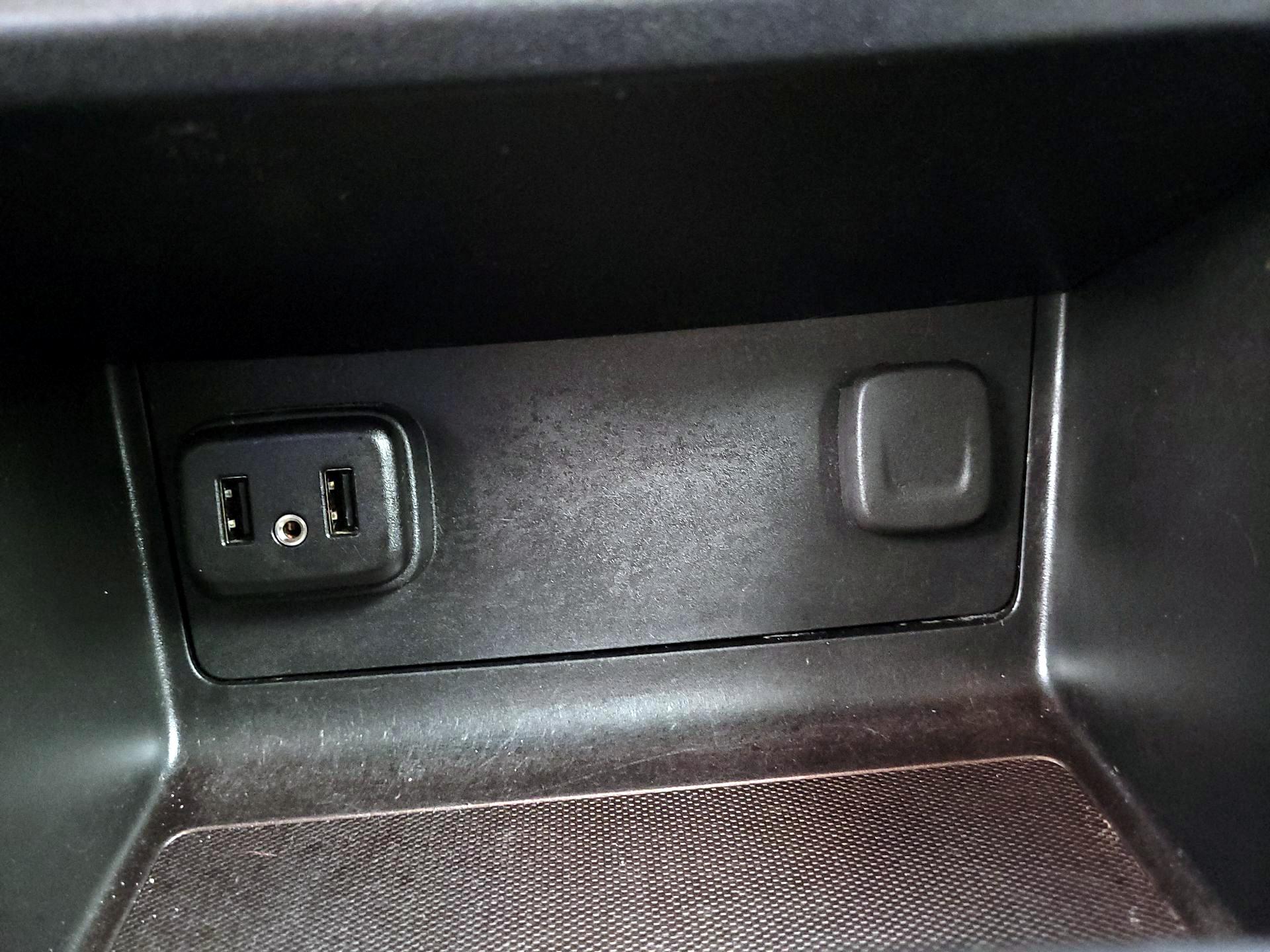 Thumbnail: 2019 Chevrolet Colorado - 18
