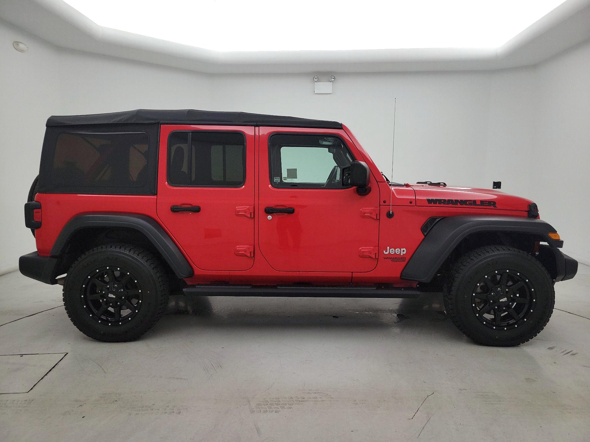 Thumbnail: 2018 Jeep Wrangler - 4