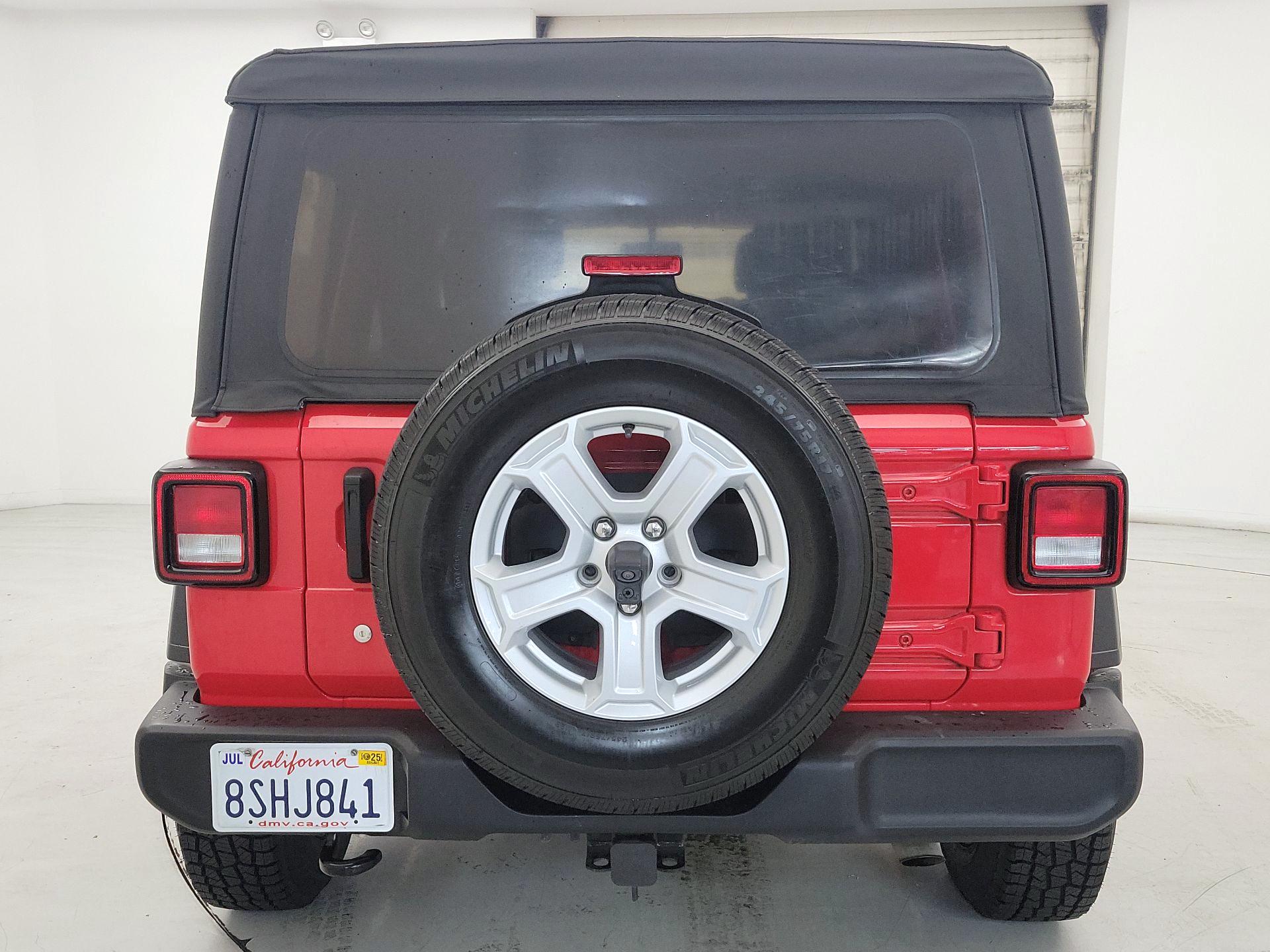 Thumbnail: 2018 Jeep Wrangler - 6