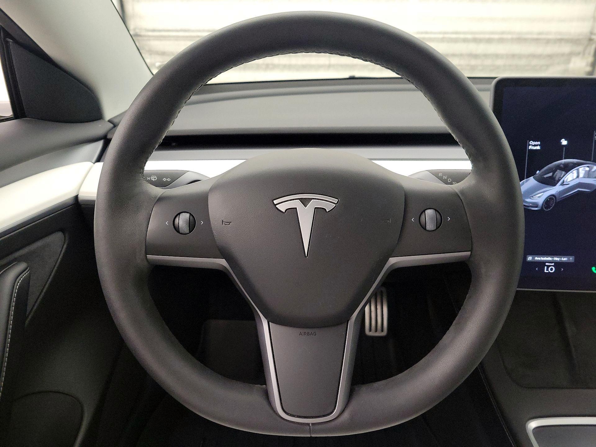 Thumbnail: 2022 Tesla Model 3 - 10