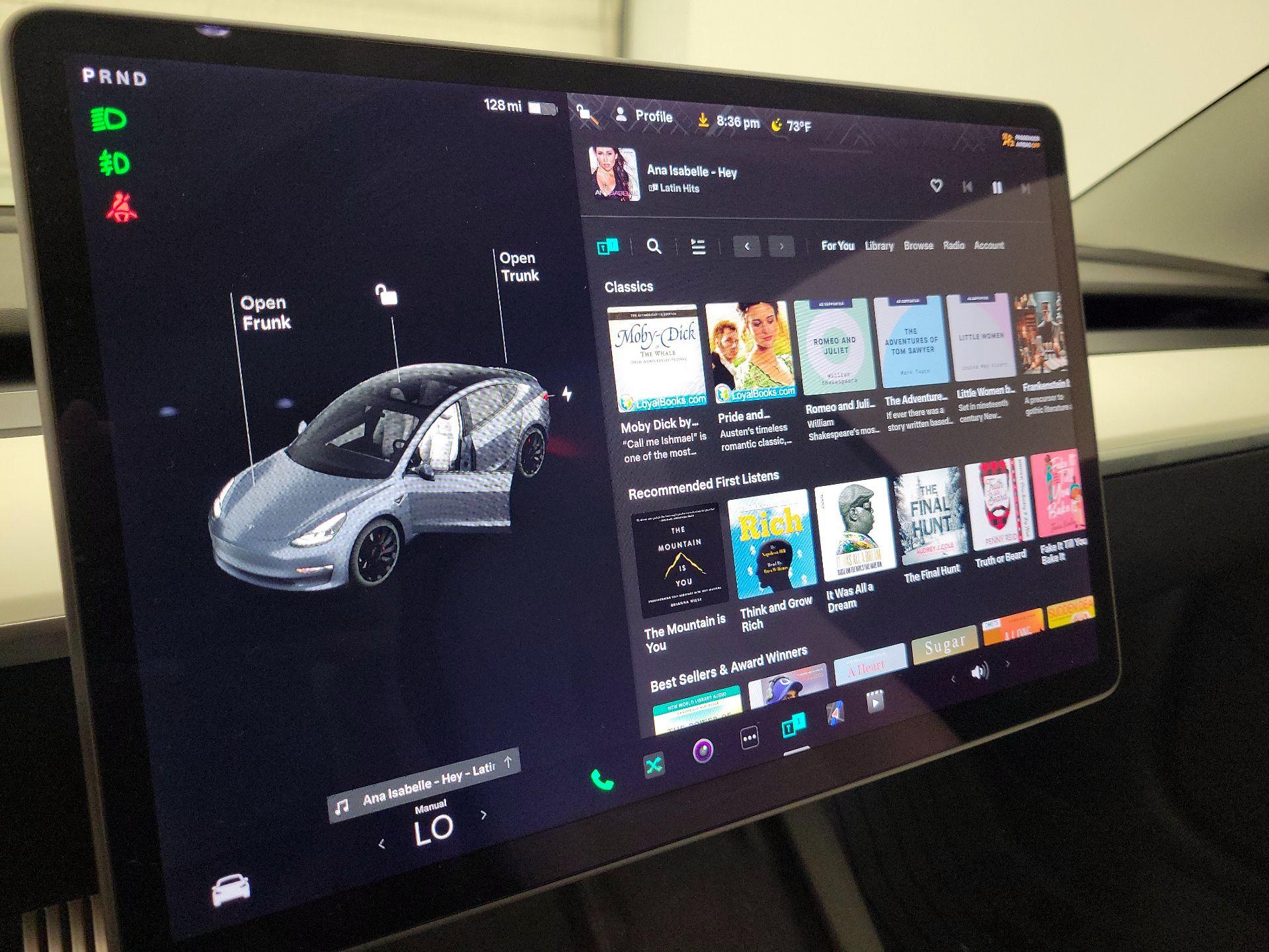 Thumbnail: 2022 Tesla Model 3 - 15