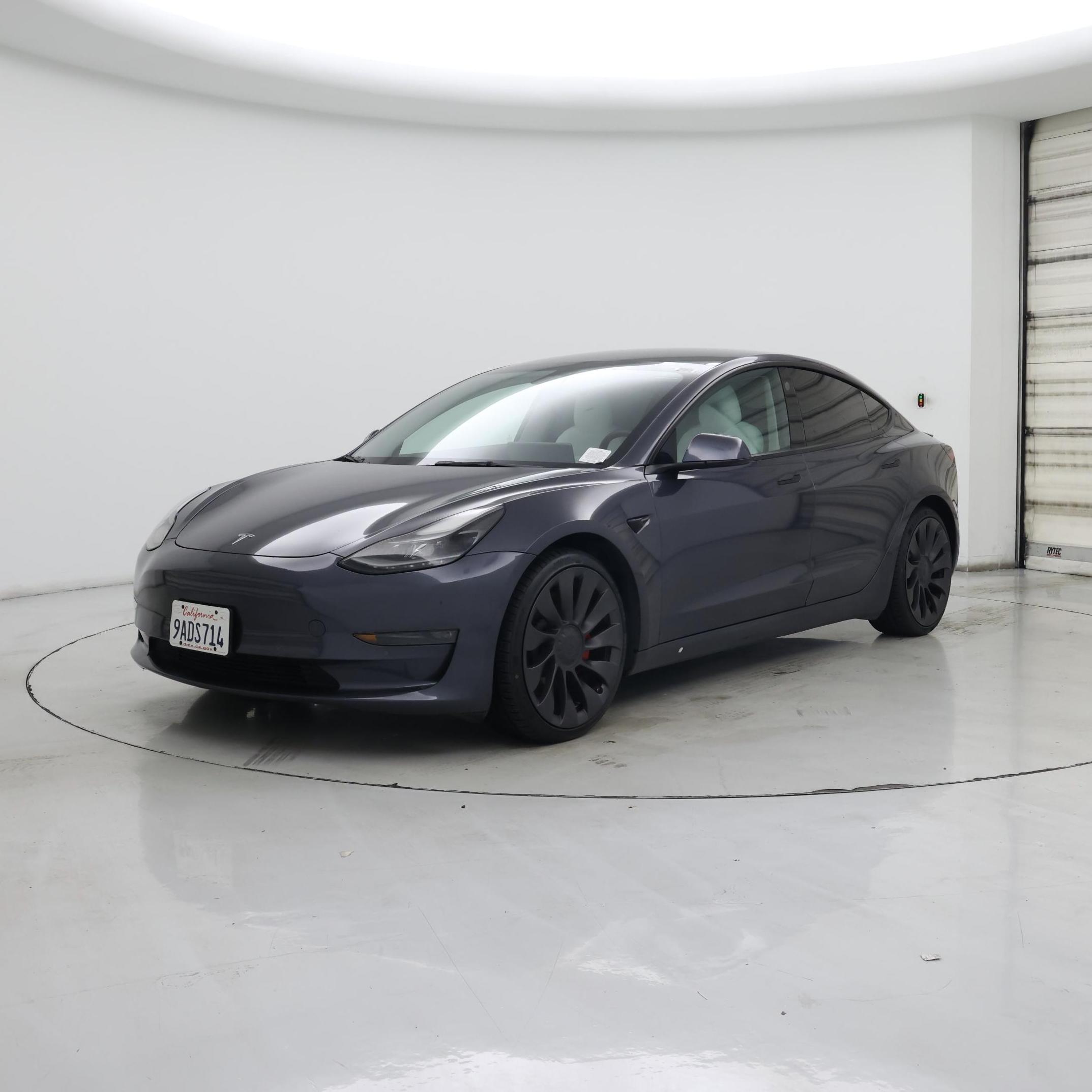 Thumbnail: 2022 Tesla Model 3 - 4