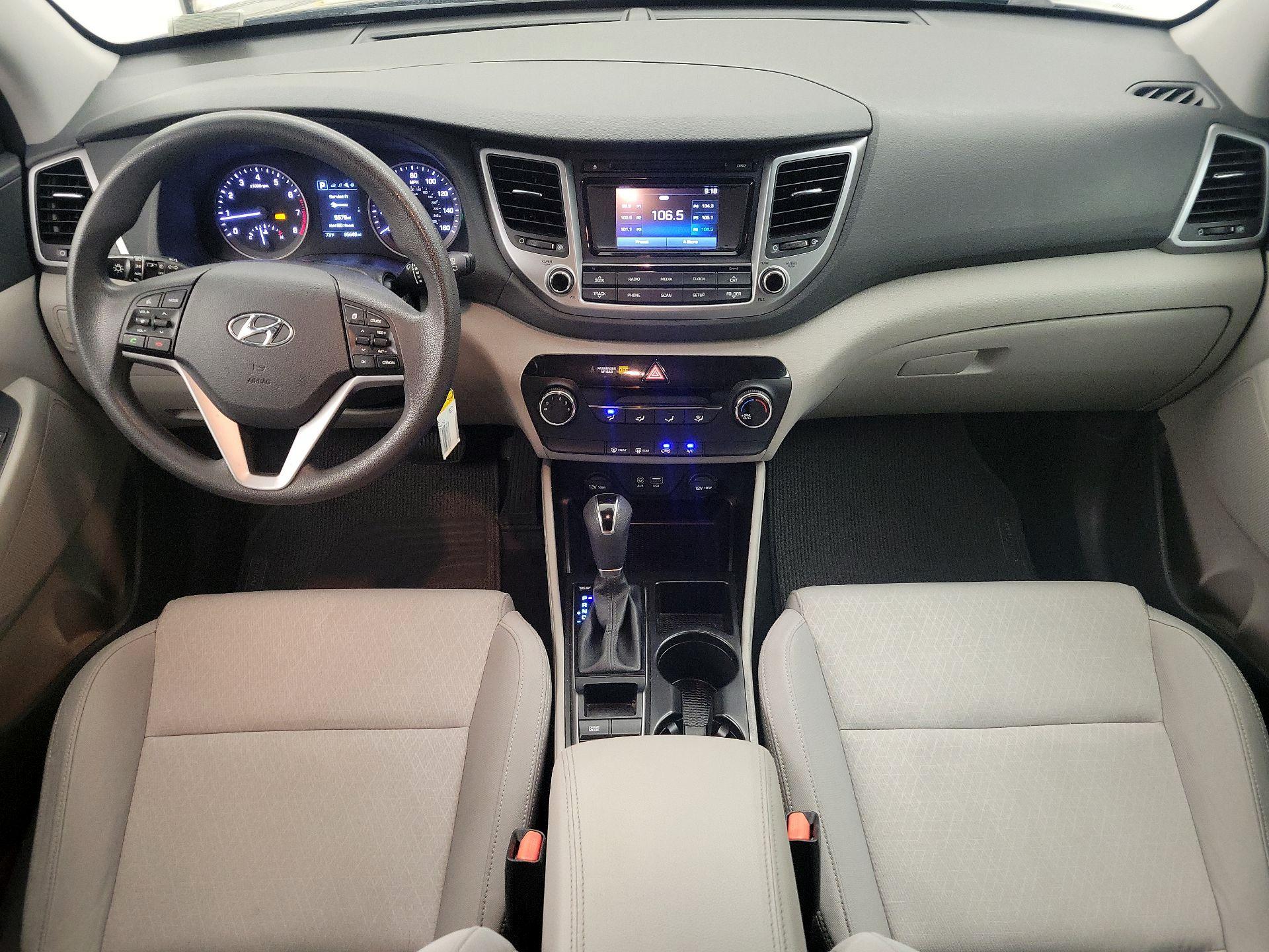 Thumbnail: 2017 Hyundai Tucson - 9