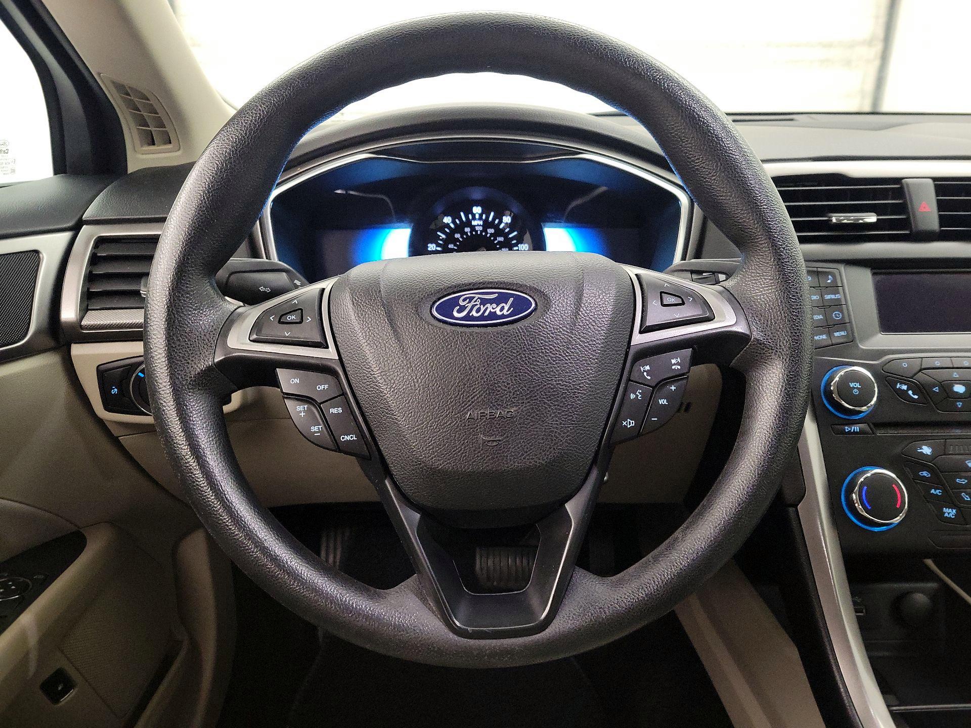 Thumbnail: 2018 Ford Fusion - 10
