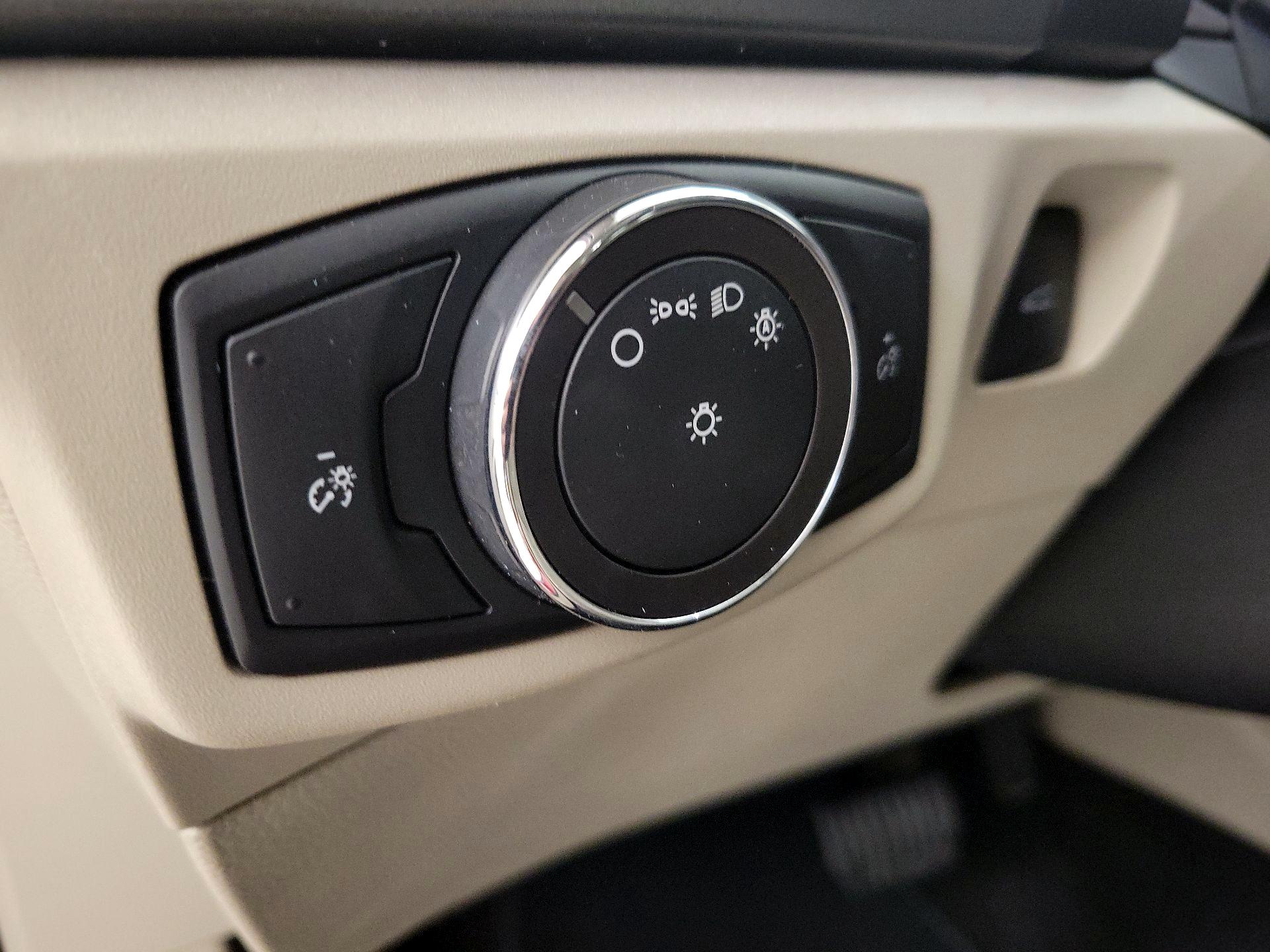 Thumbnail: 2018 Ford Fusion - 13
