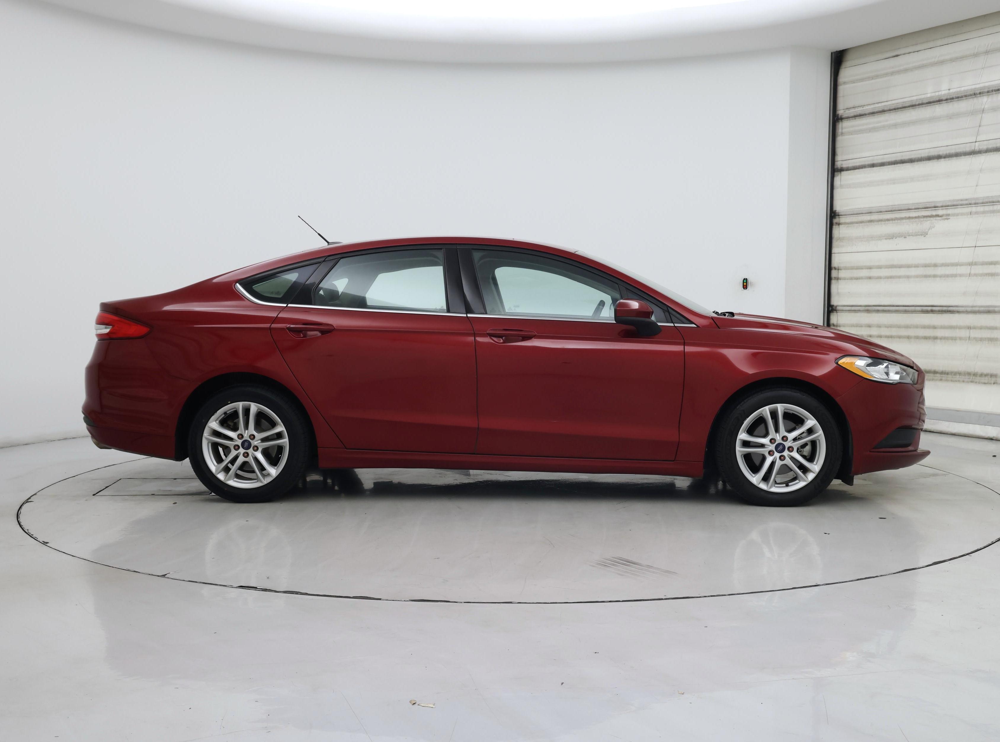 Thumbnail: 2018 Ford Fusion - 7
