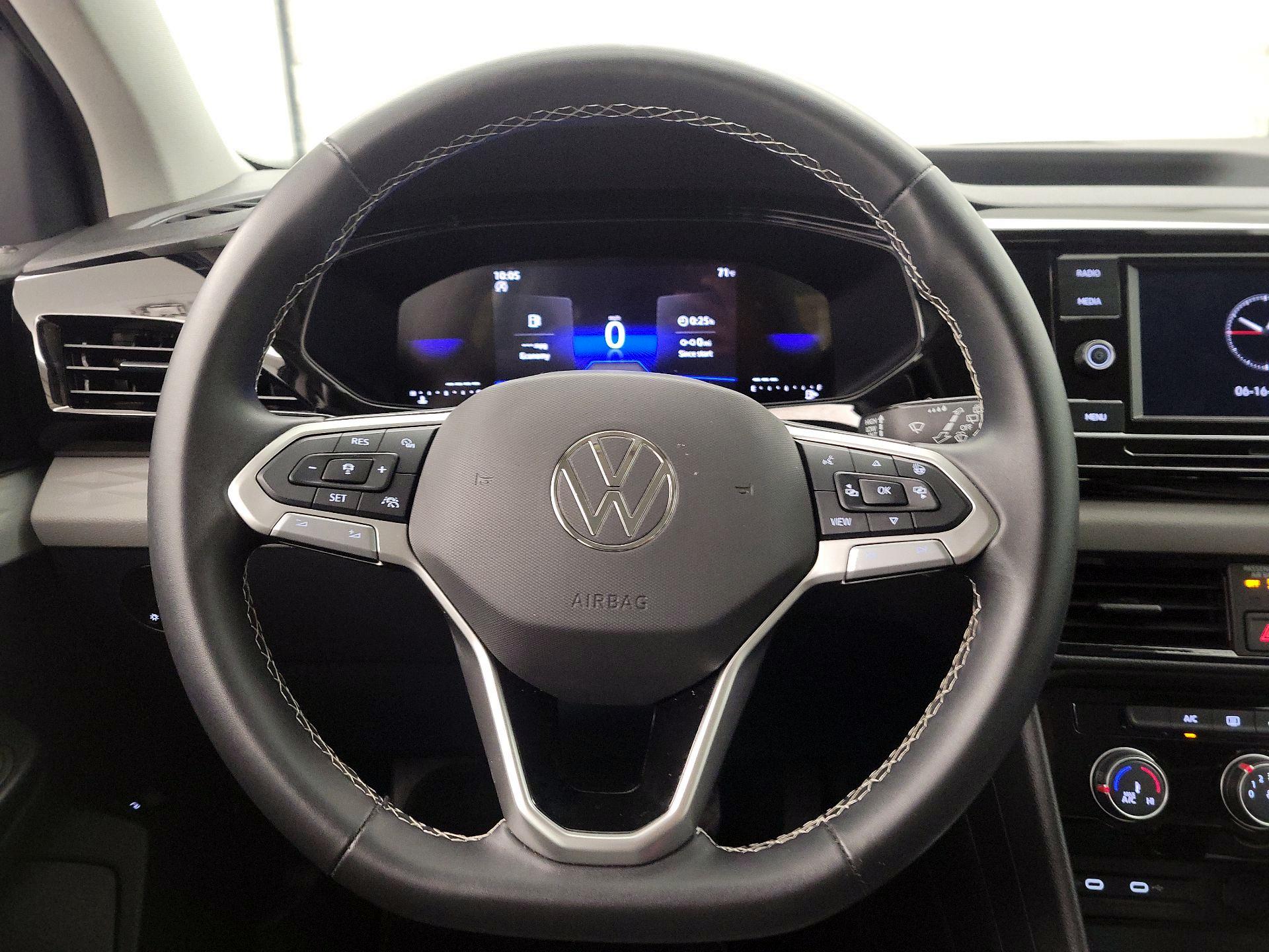 Thumbnail: 2024 Volkswagen Taos - 10