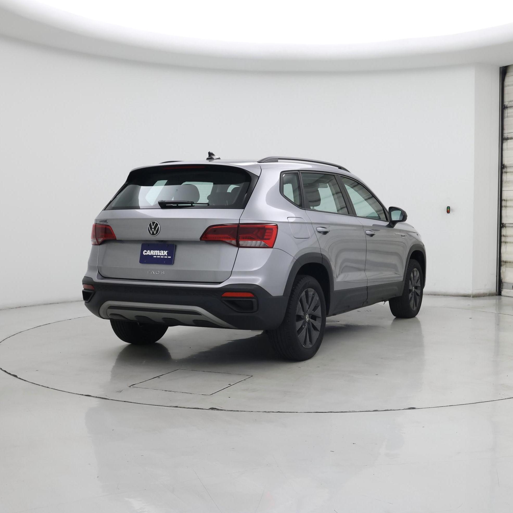 Thumbnail: 2024 Volkswagen Taos - 8