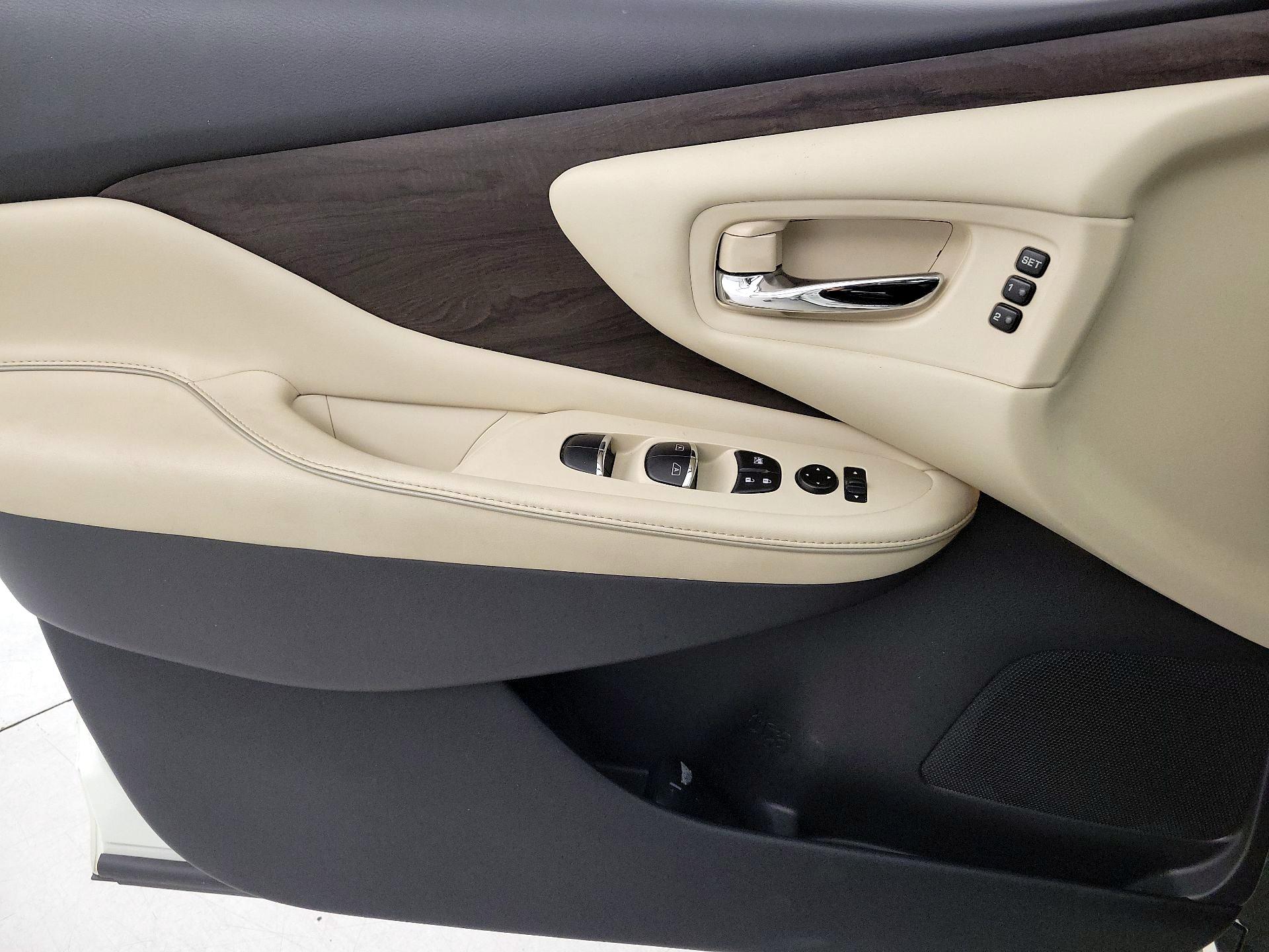 Thumbnail: 2020 Nissan Murano - 12