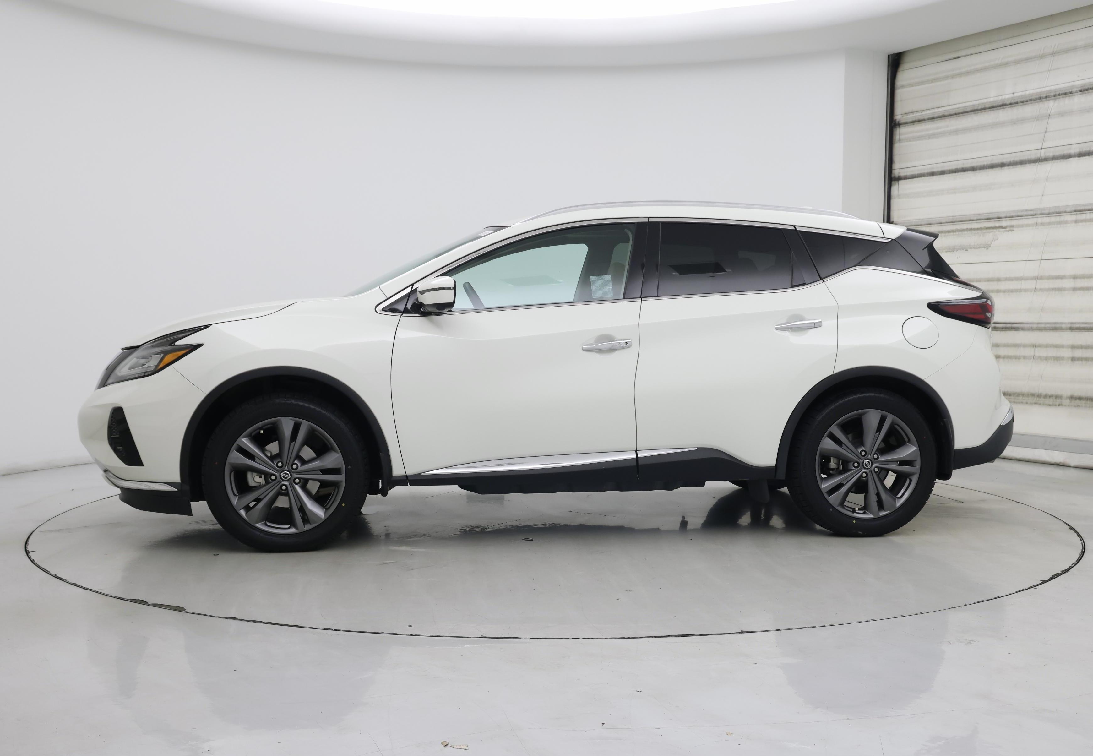 Thumbnail: 2020 Nissan Murano - 3